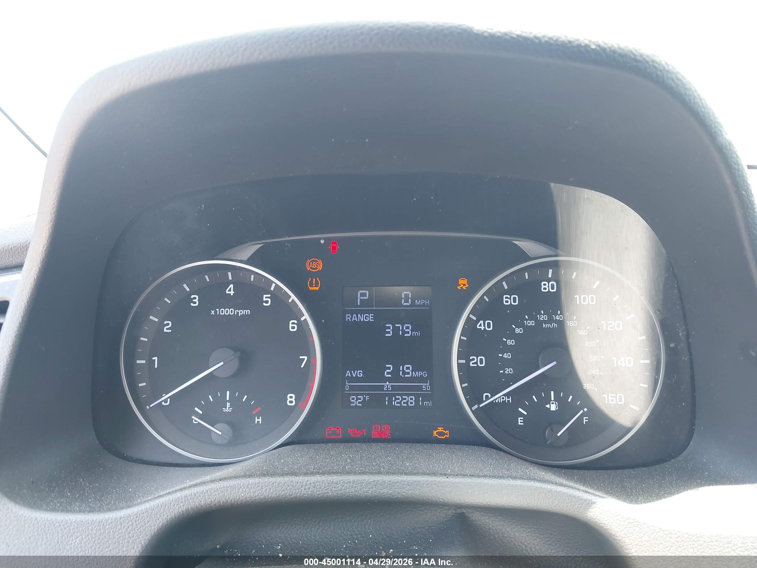 HYUNDAI ELANTRA image 7