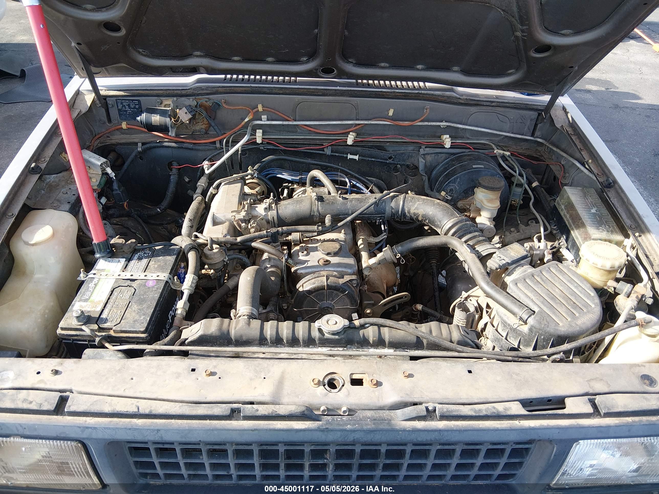ISUZU TROOPER image 10