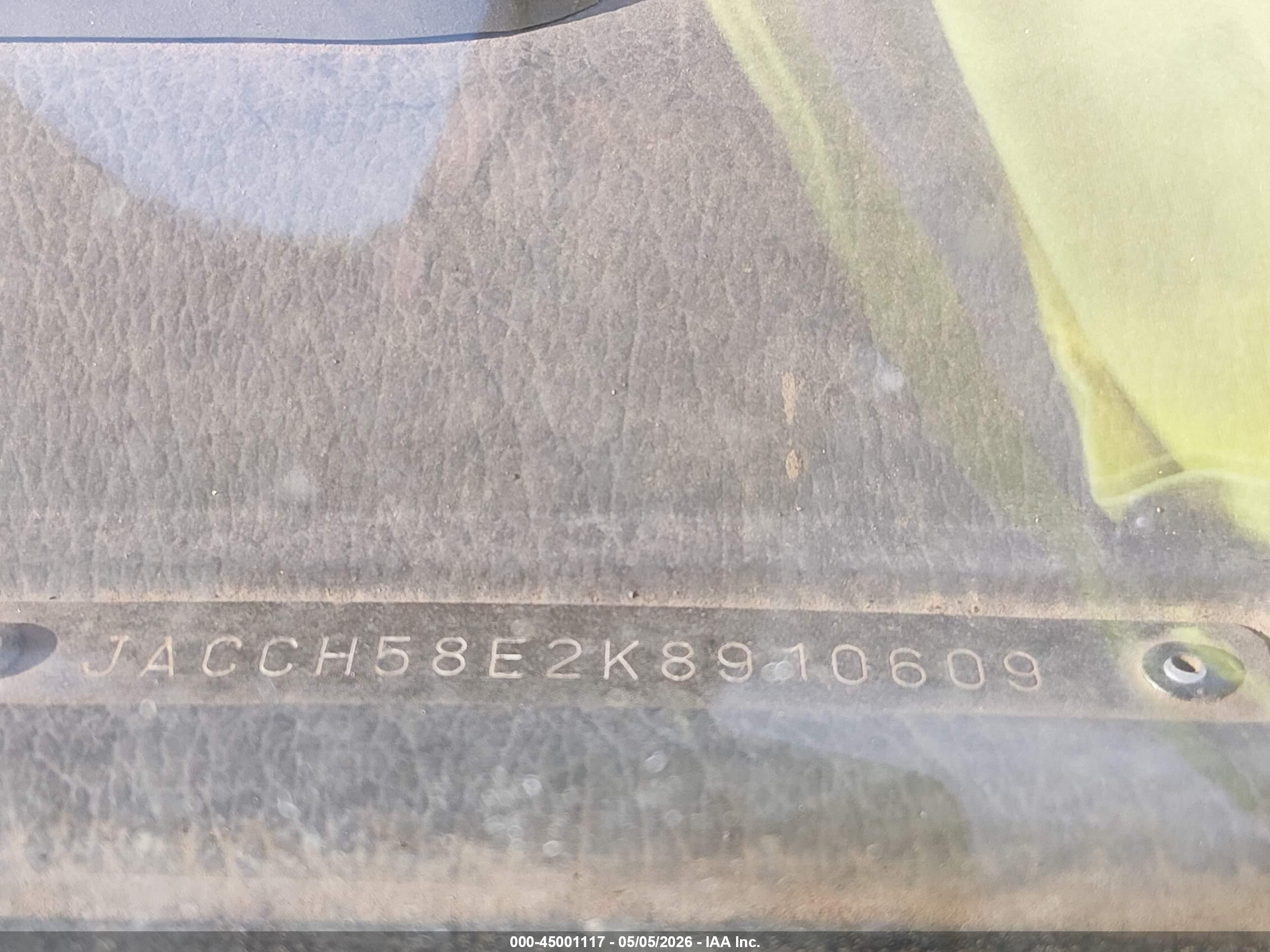 ISUZU TROOPER image 9