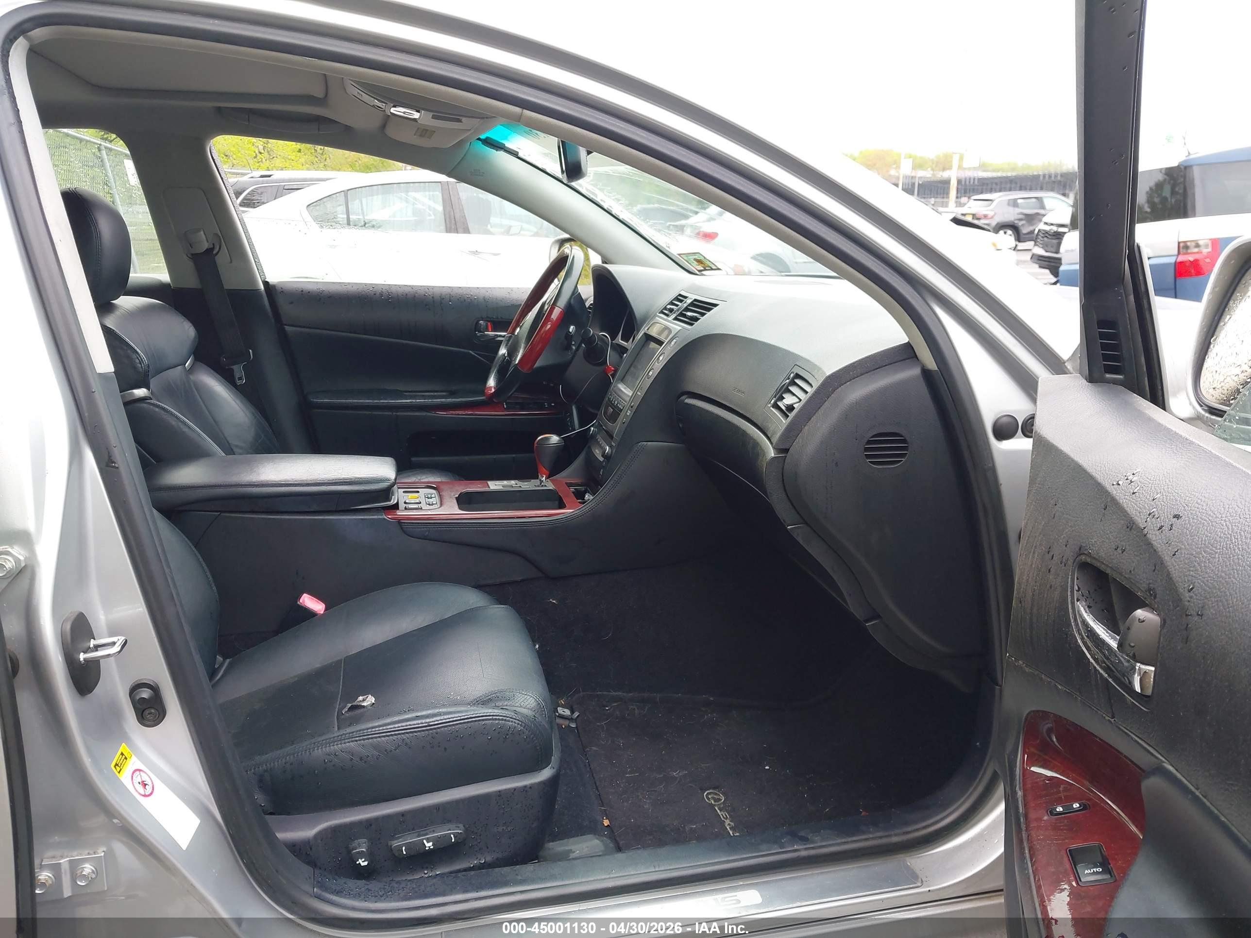 LEXUS GS image 5