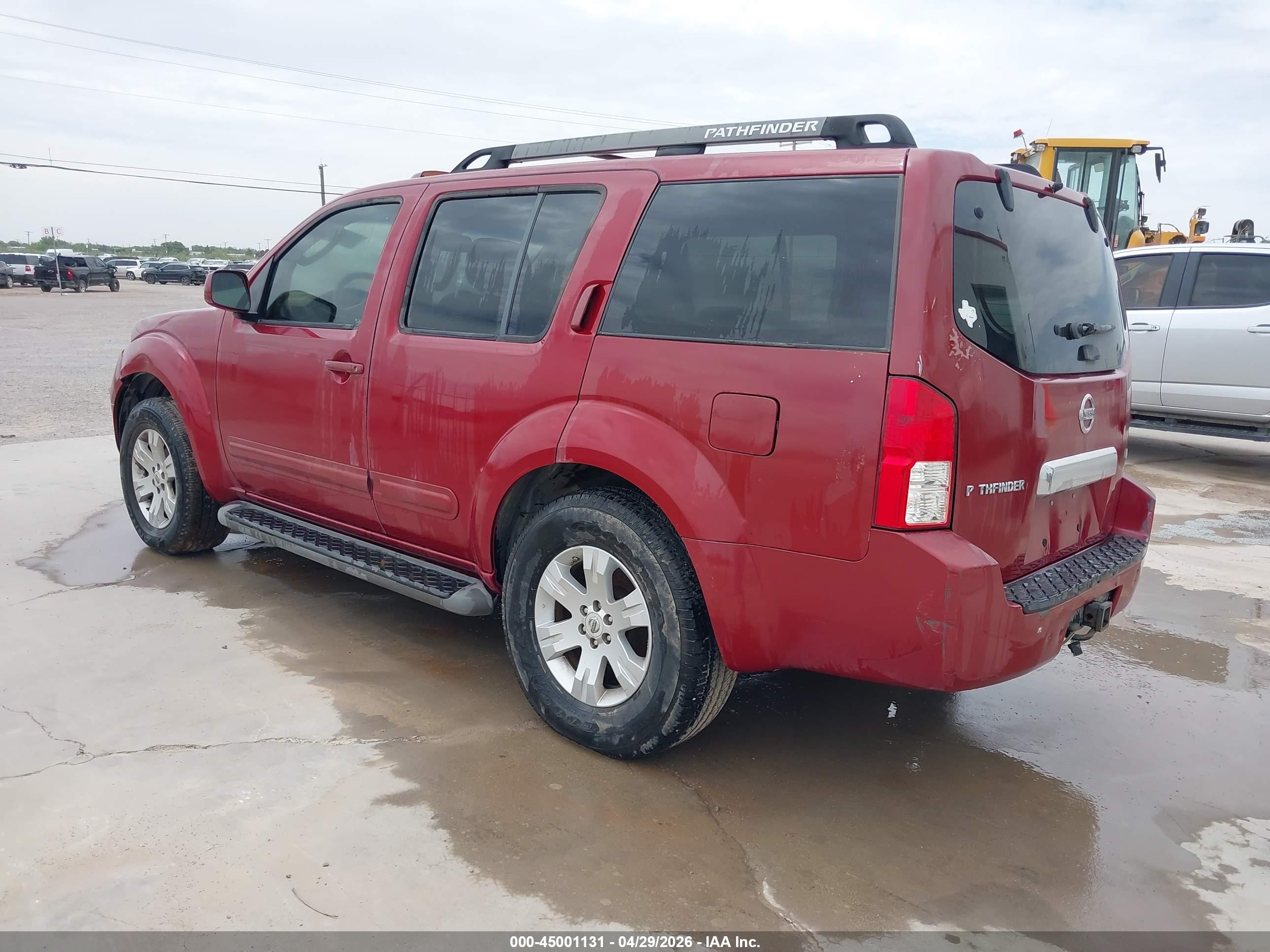 NISSAN PATHFINDER image 3