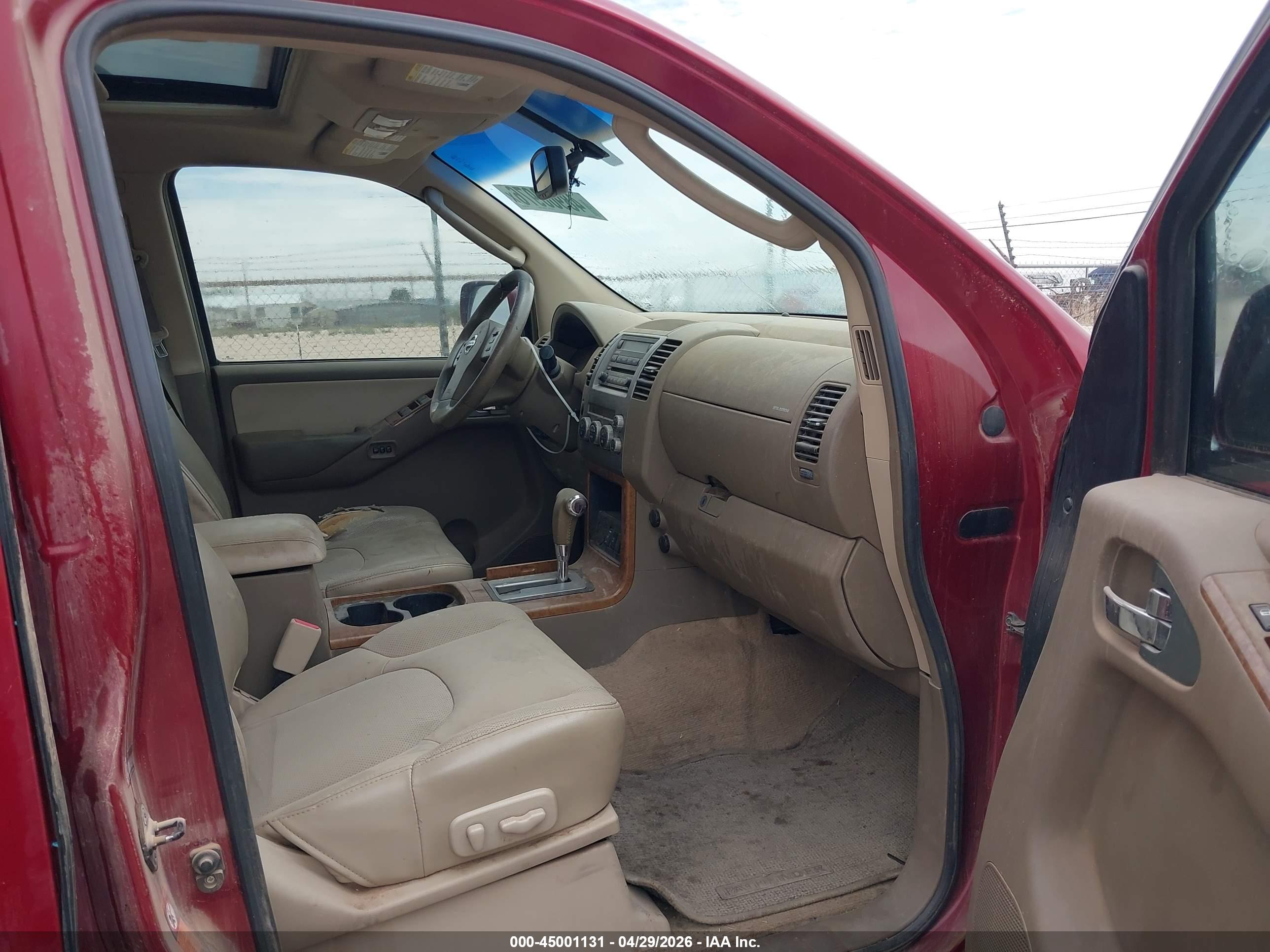 NISSAN PATHFINDER image 5