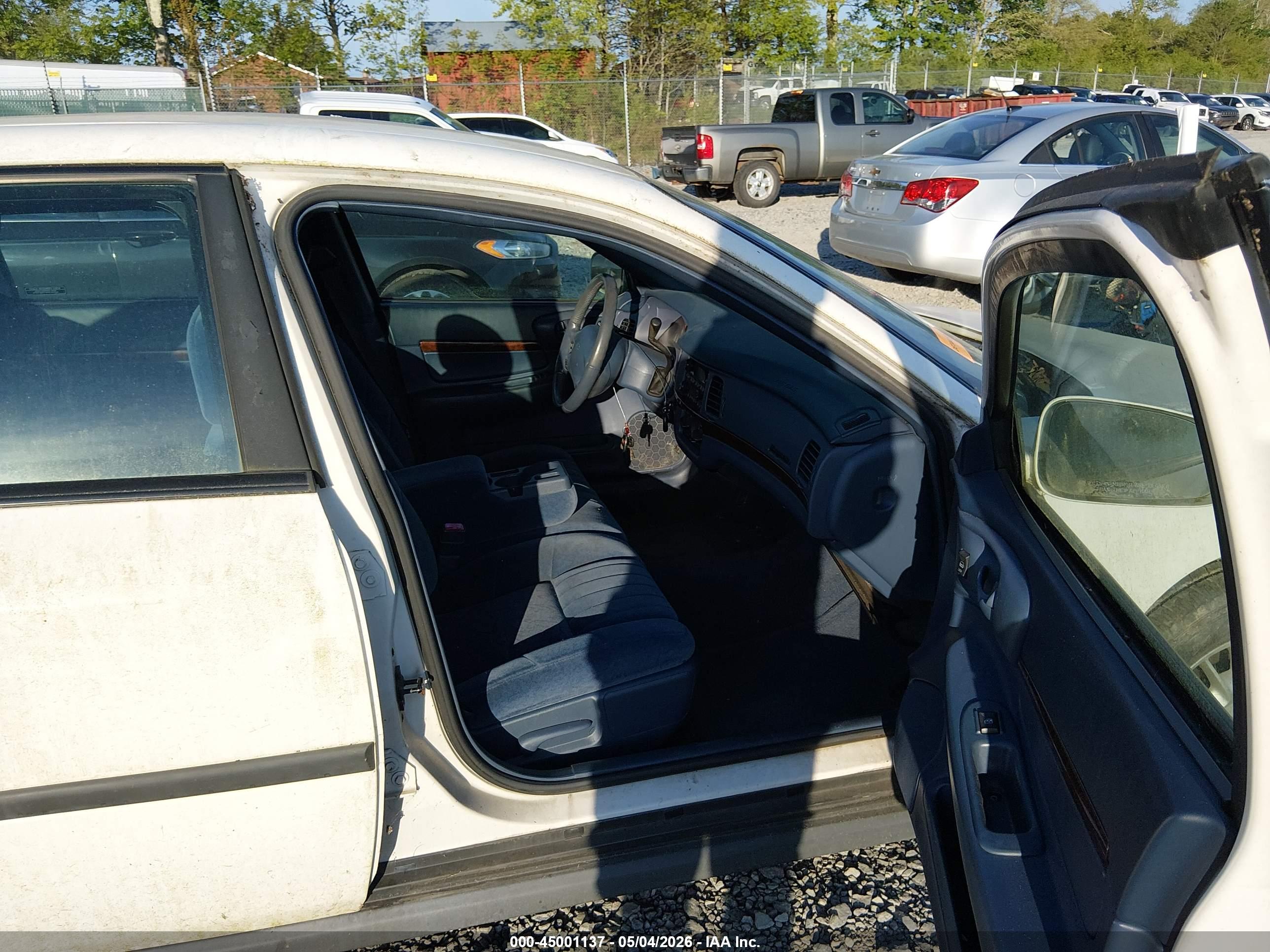 CHEVROLET IMPALA image 5