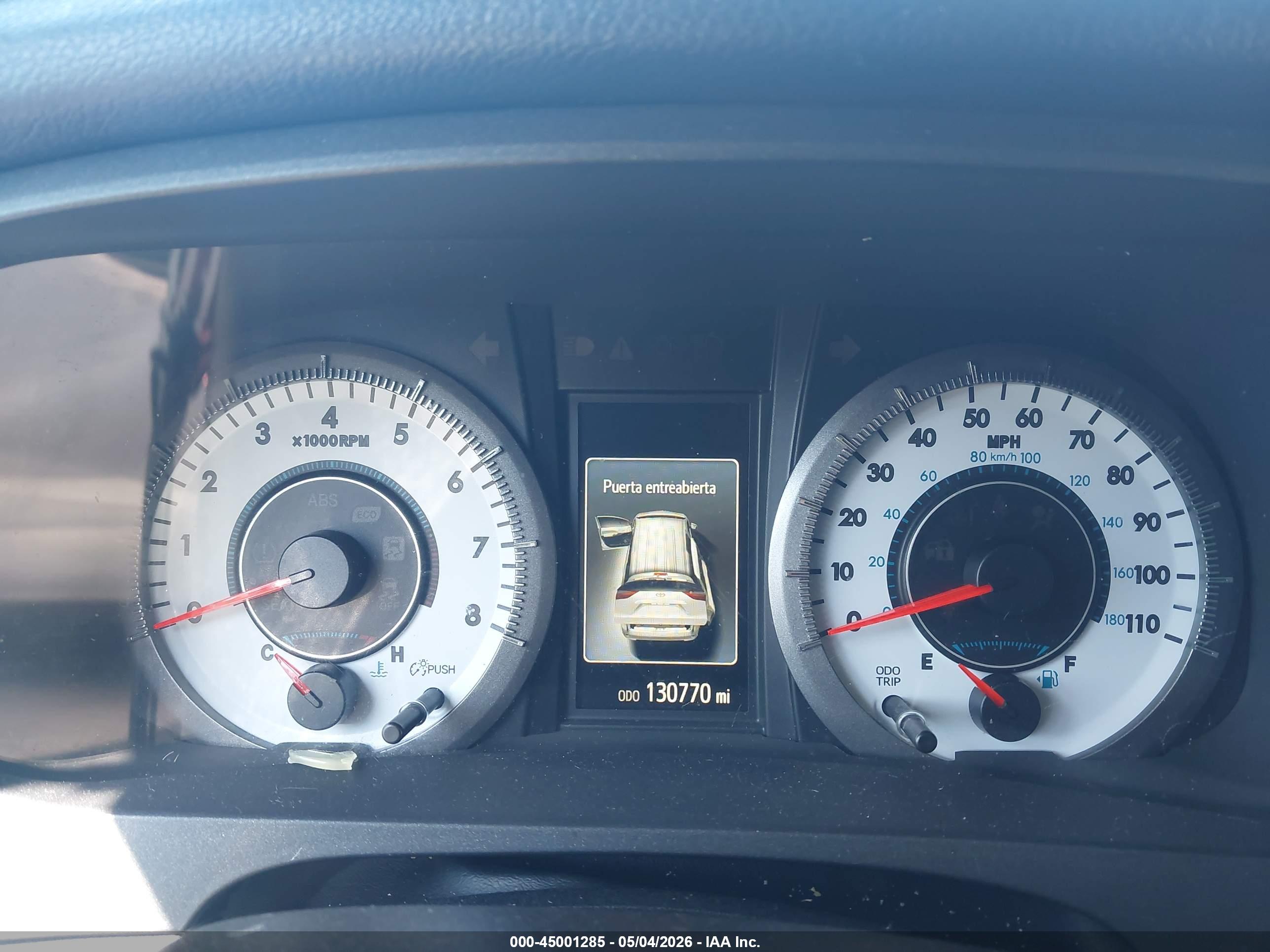 TOYOTA SIENNA image 7