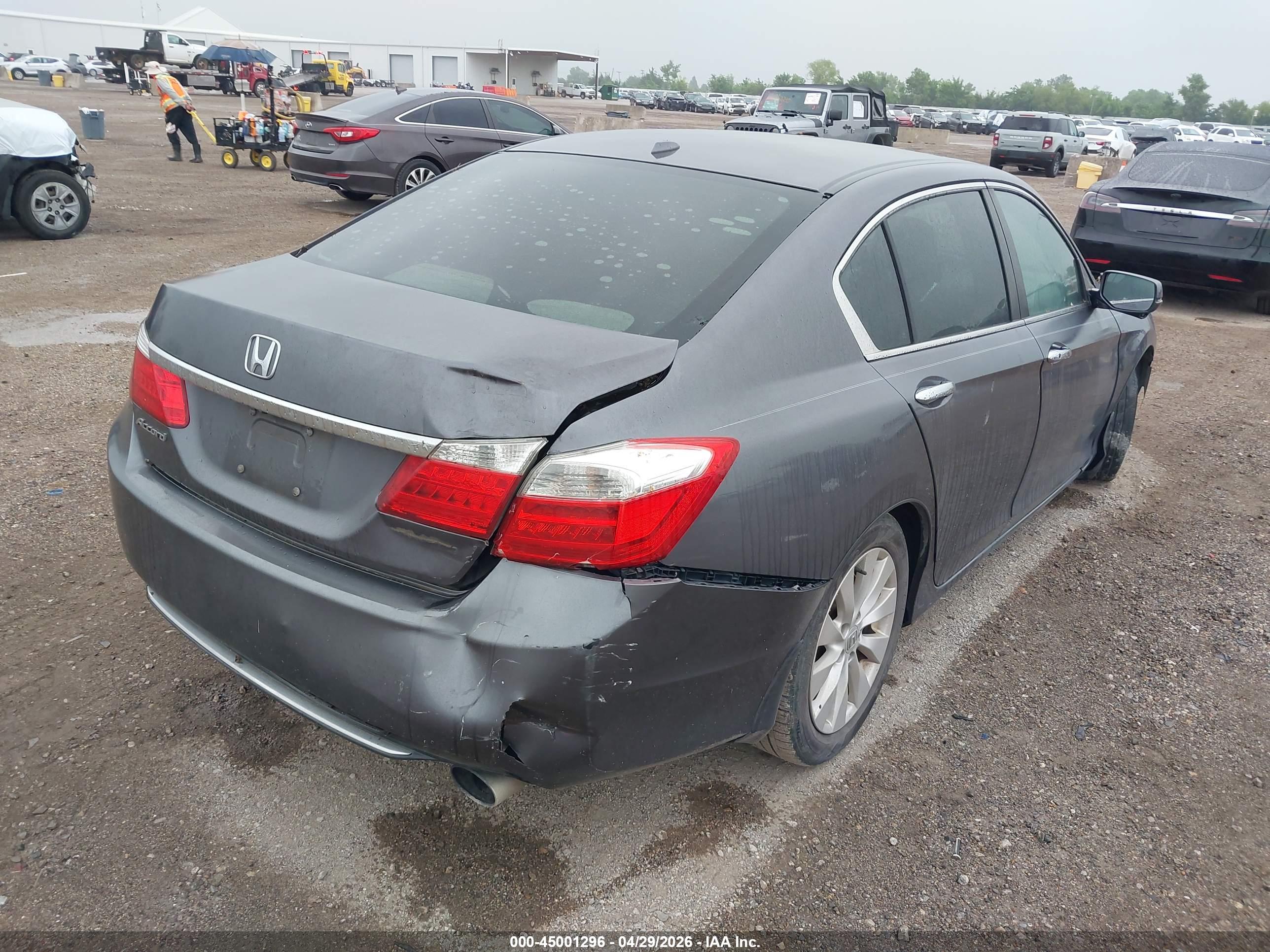 HONDA ACCORD image 4