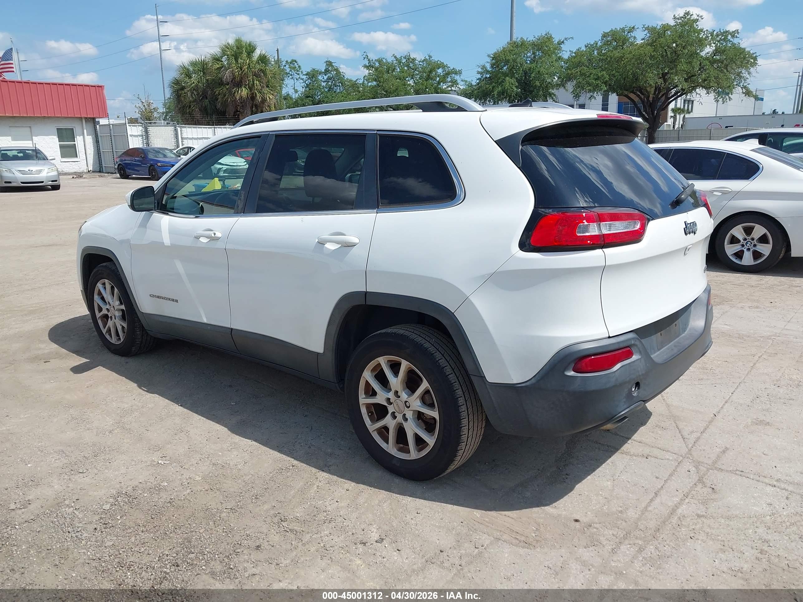 JEEP CHEROKEE image 3
