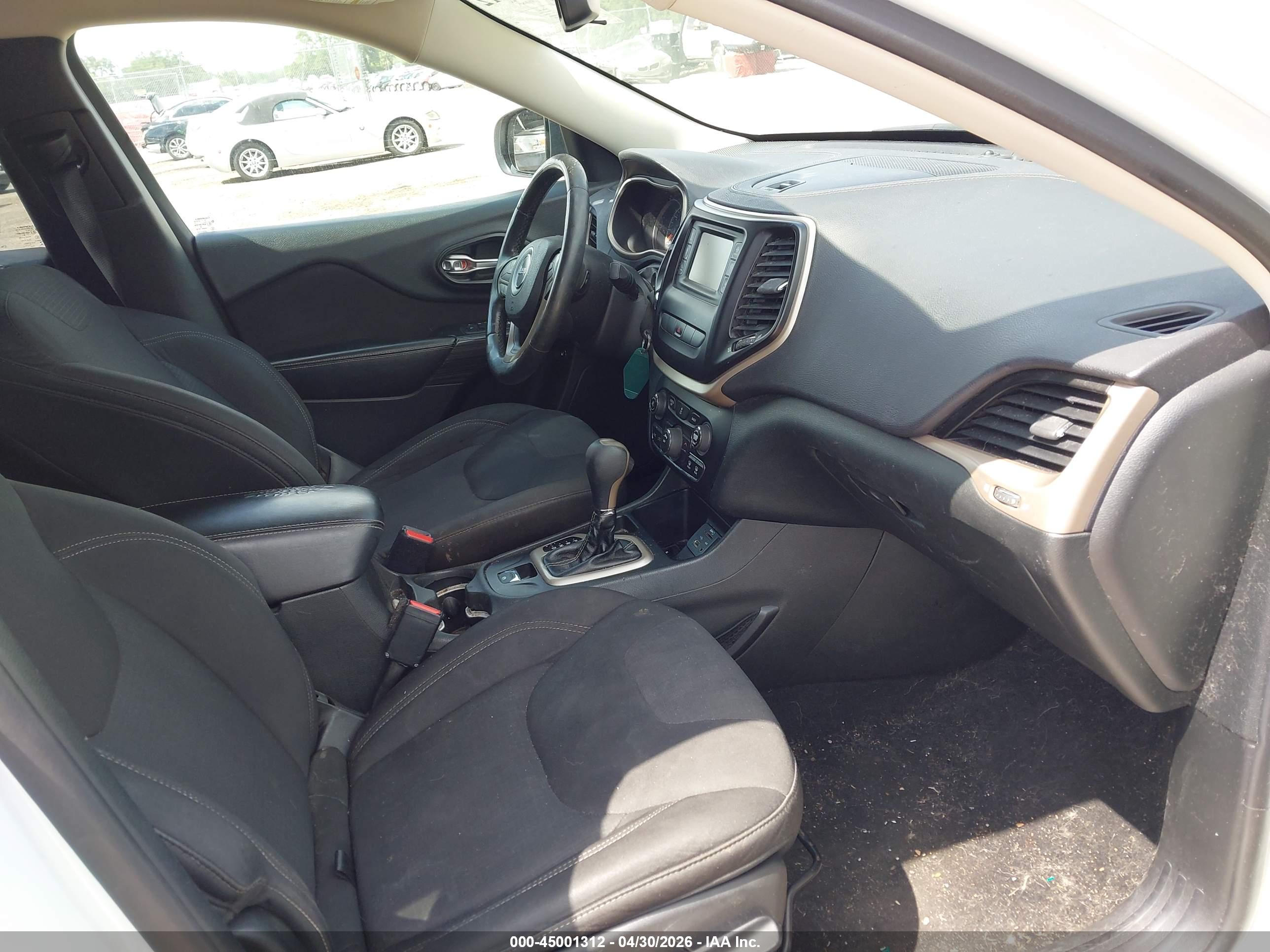 JEEP CHEROKEE image 5