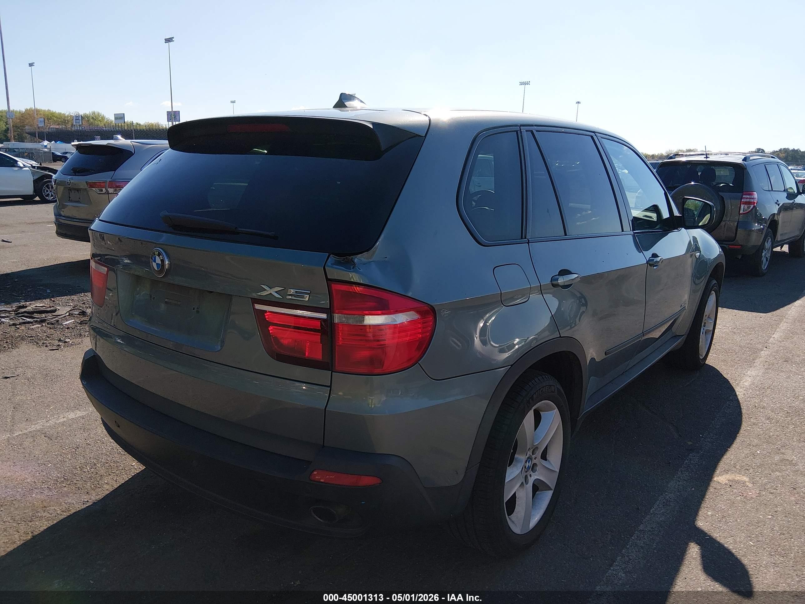 BMW X5 image 4