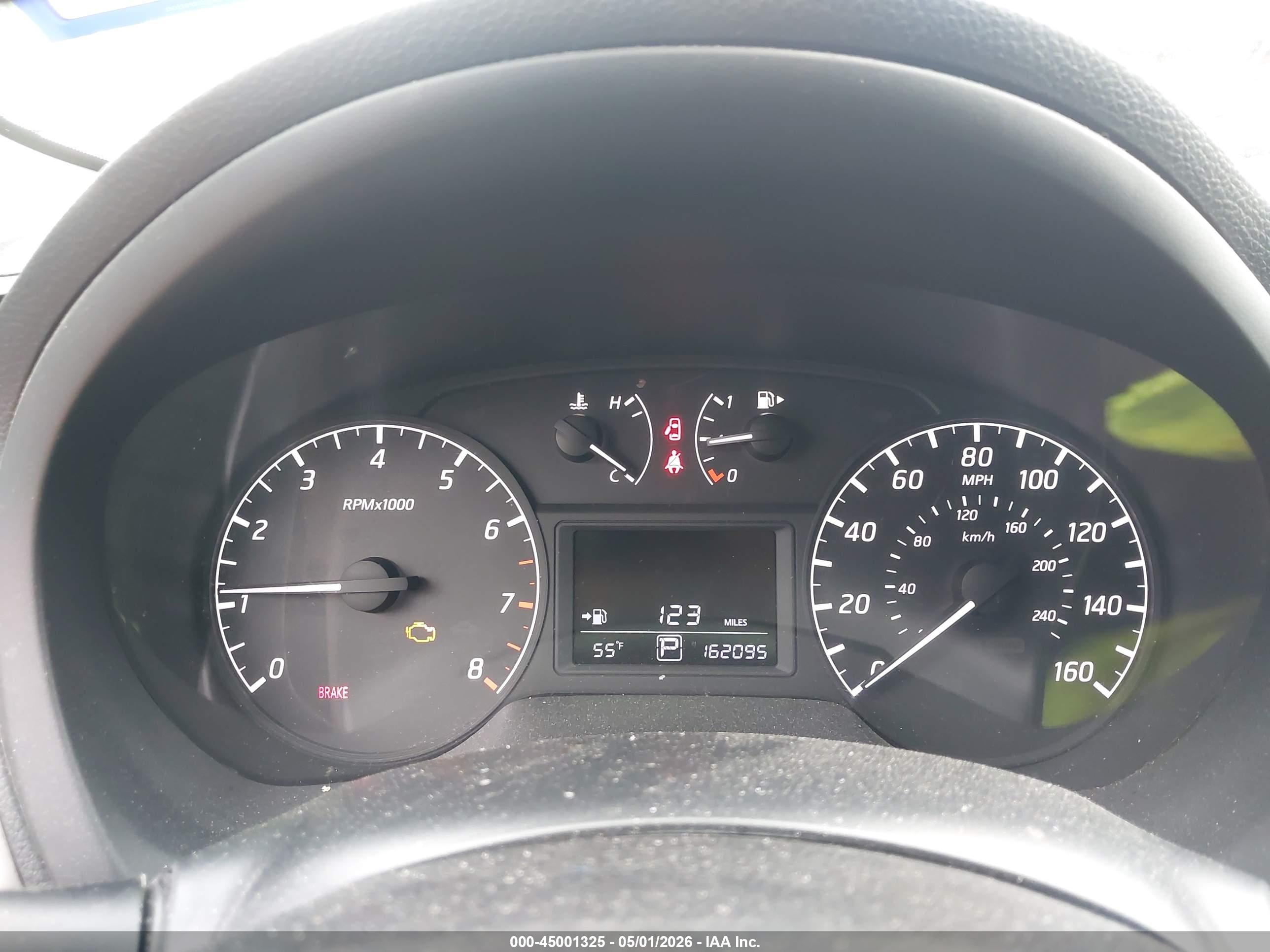 NISSAN SENTRA image 7