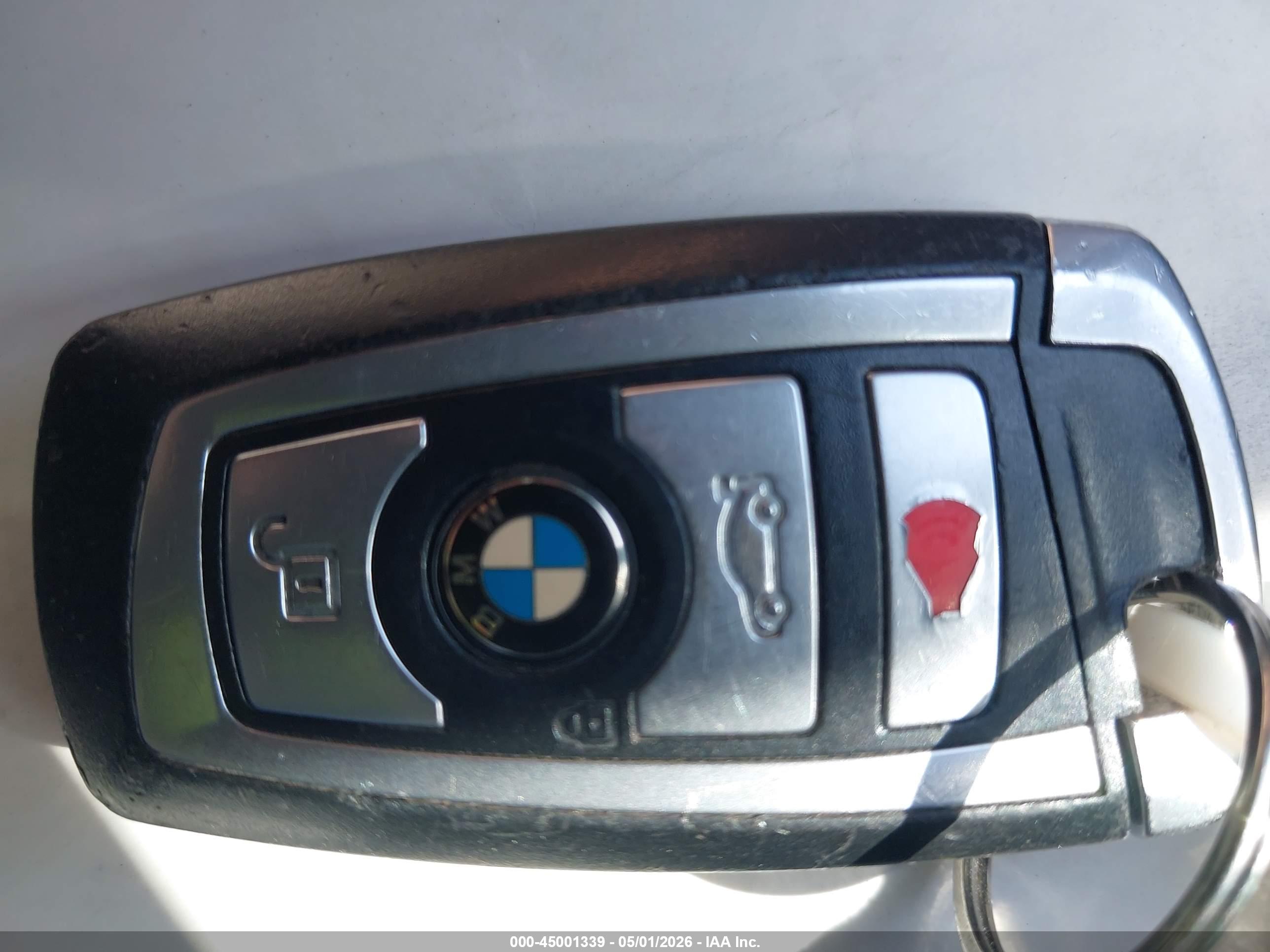 BMW 650I image 11