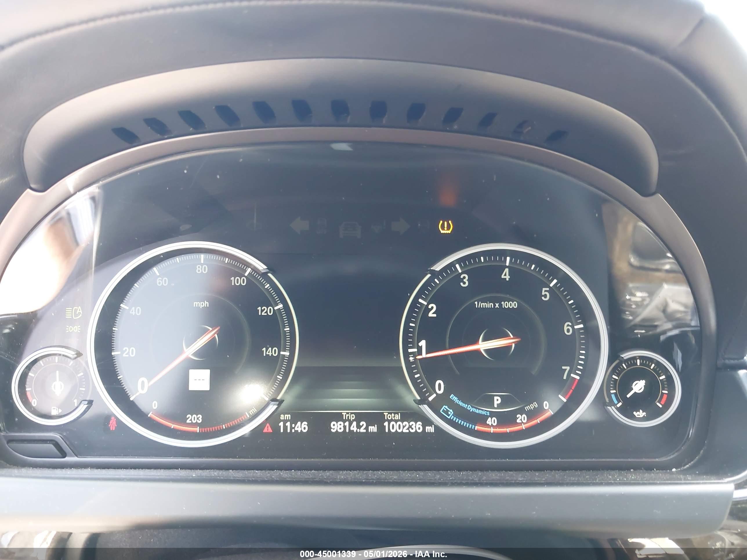 BMW 650I image 7