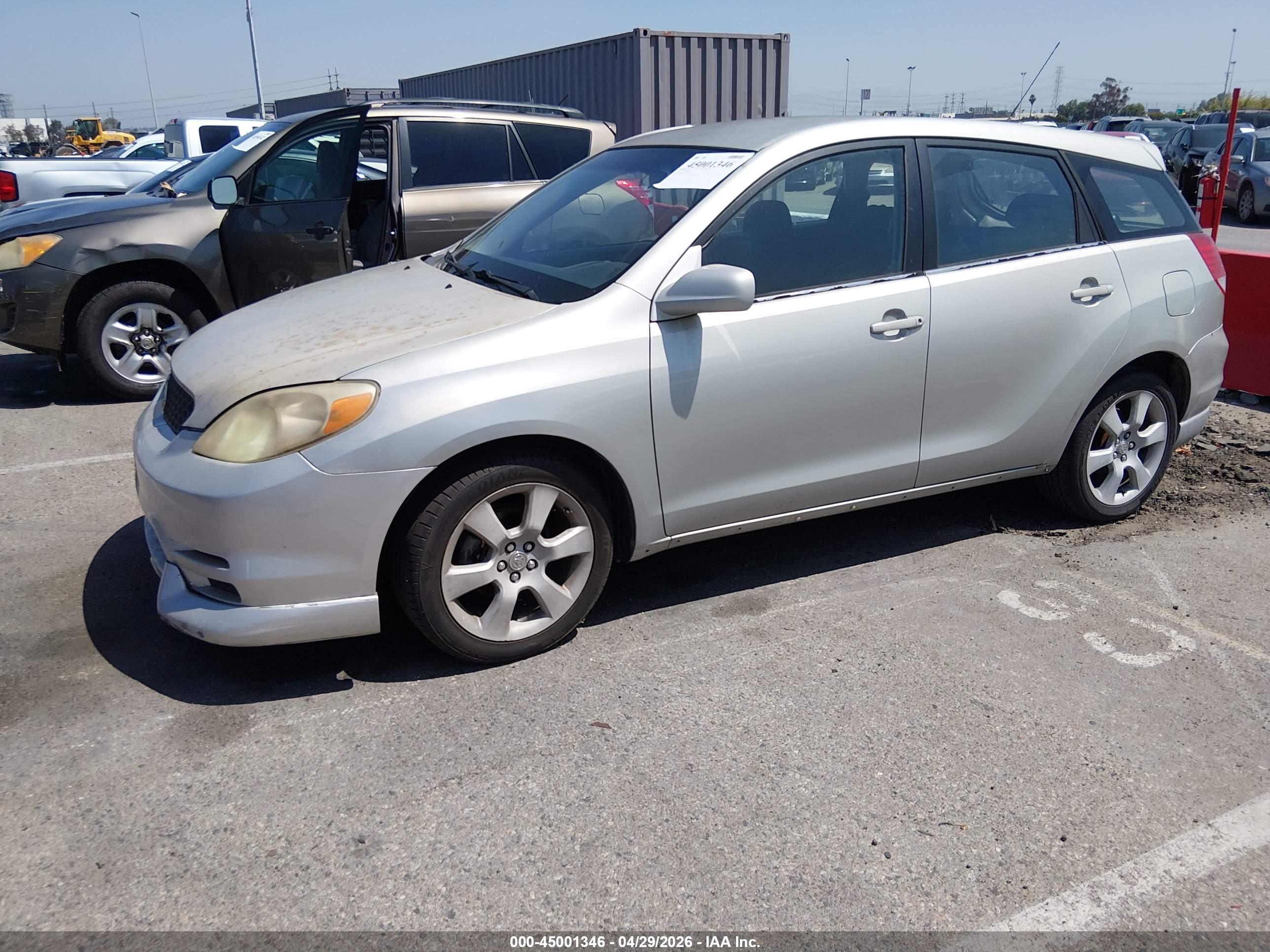 TOYOTA MATRIX image 2