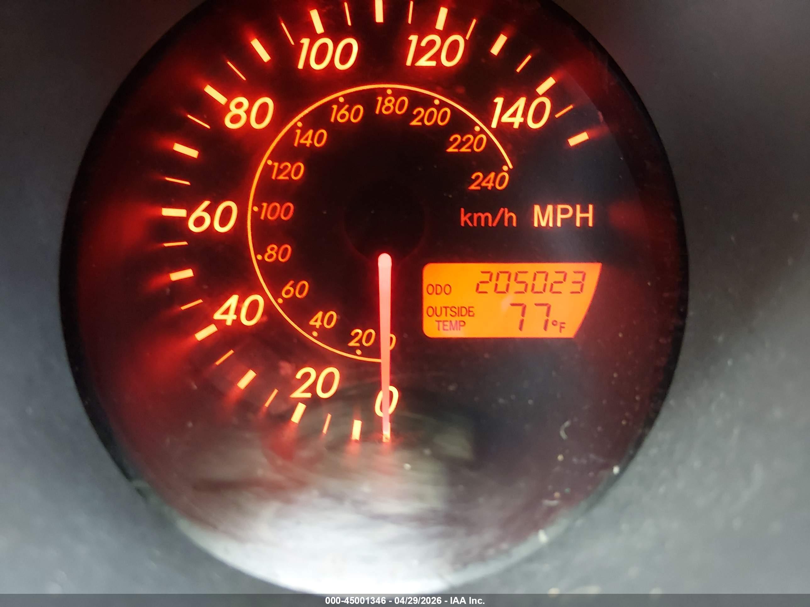 TOYOTA MATRIX image 7