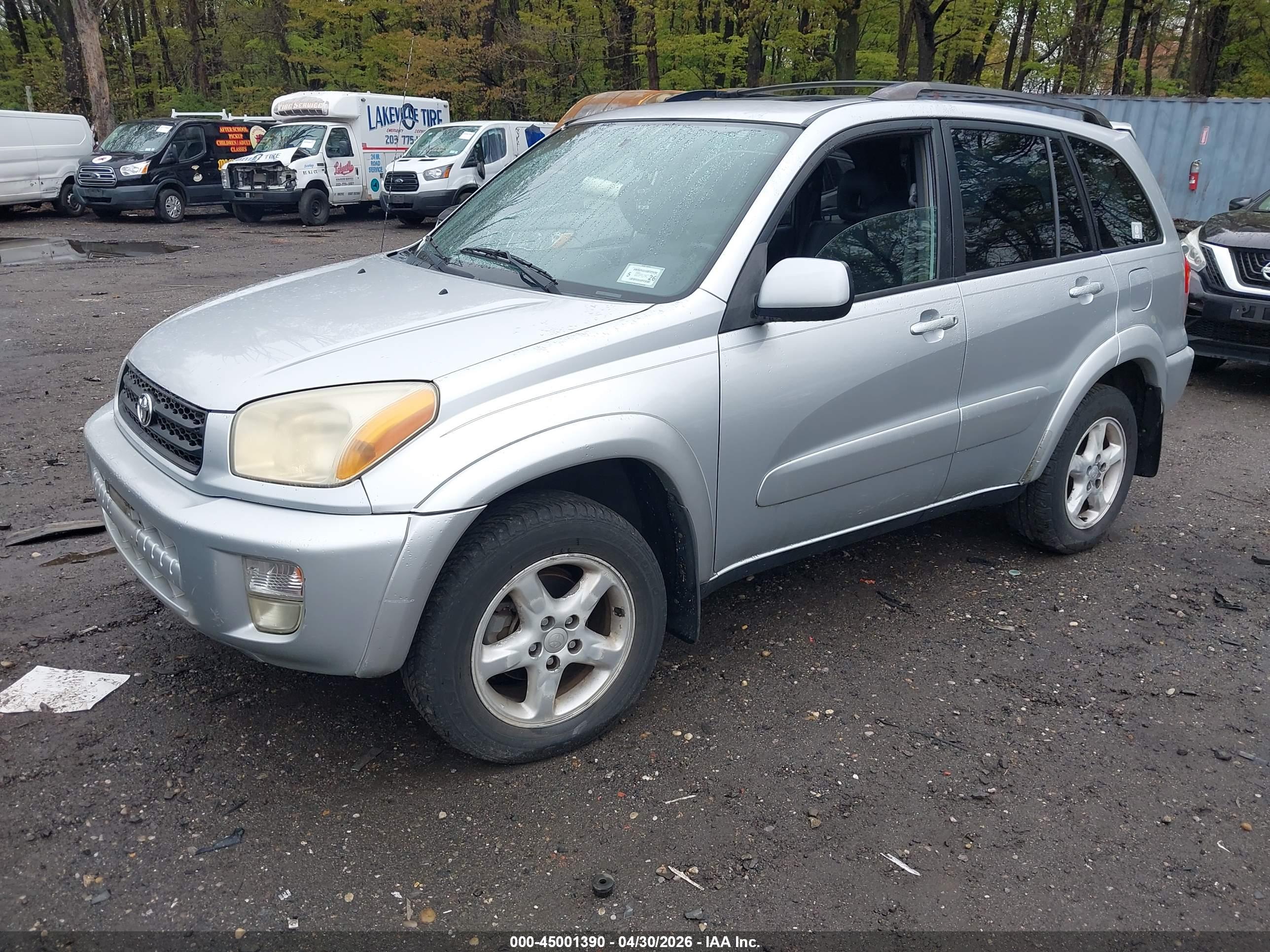 TOYOTA RAV4 image 2