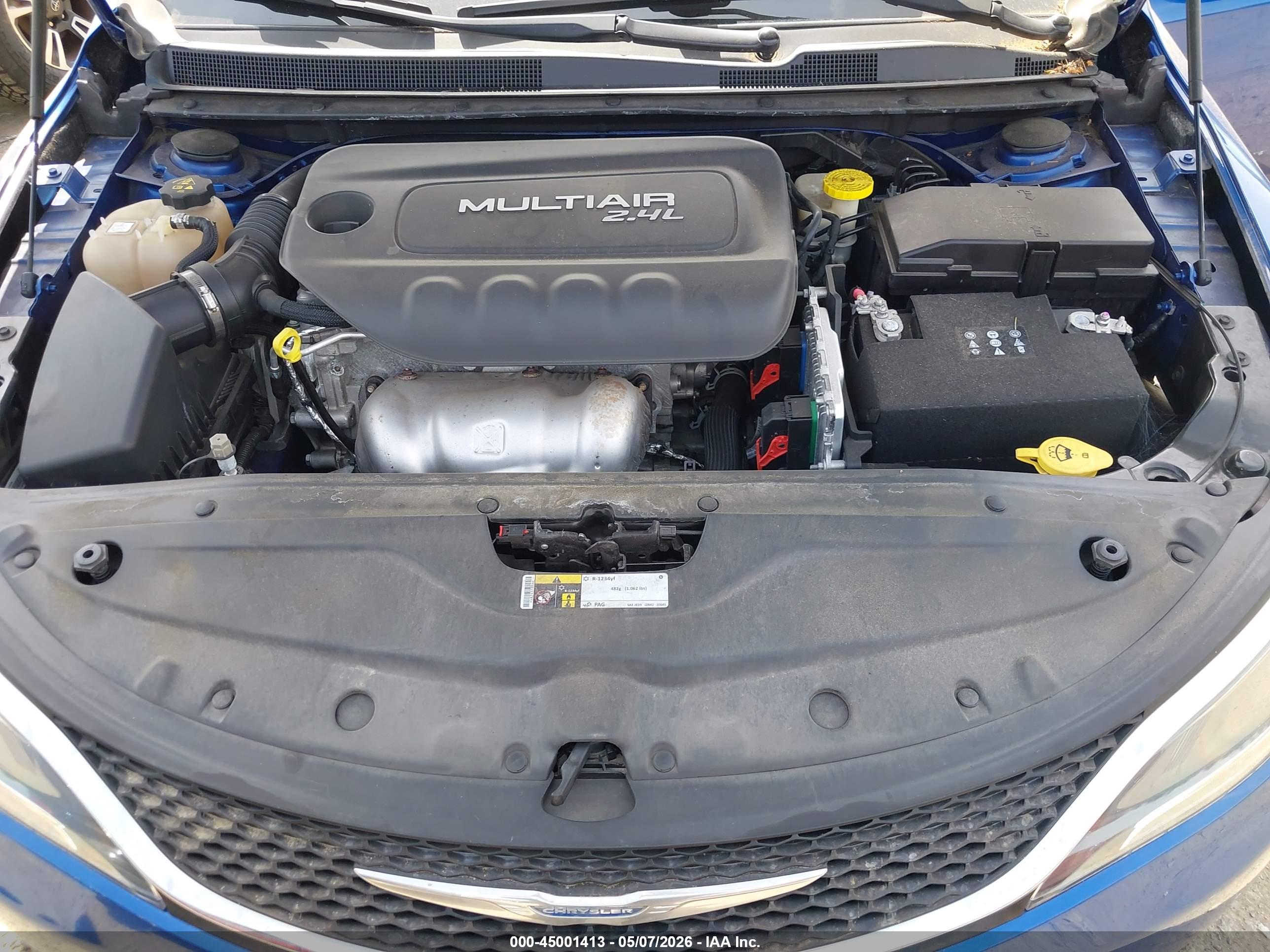 CHRYSLER 200 image 10