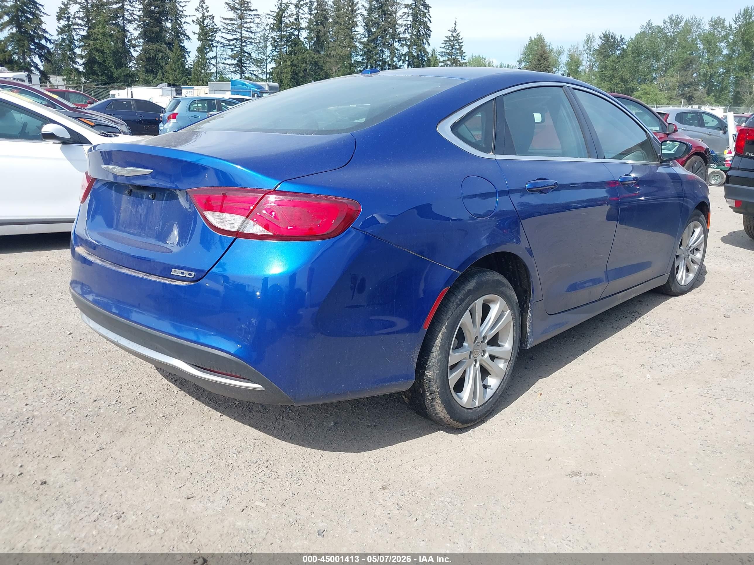 CHRYSLER 200 image 4