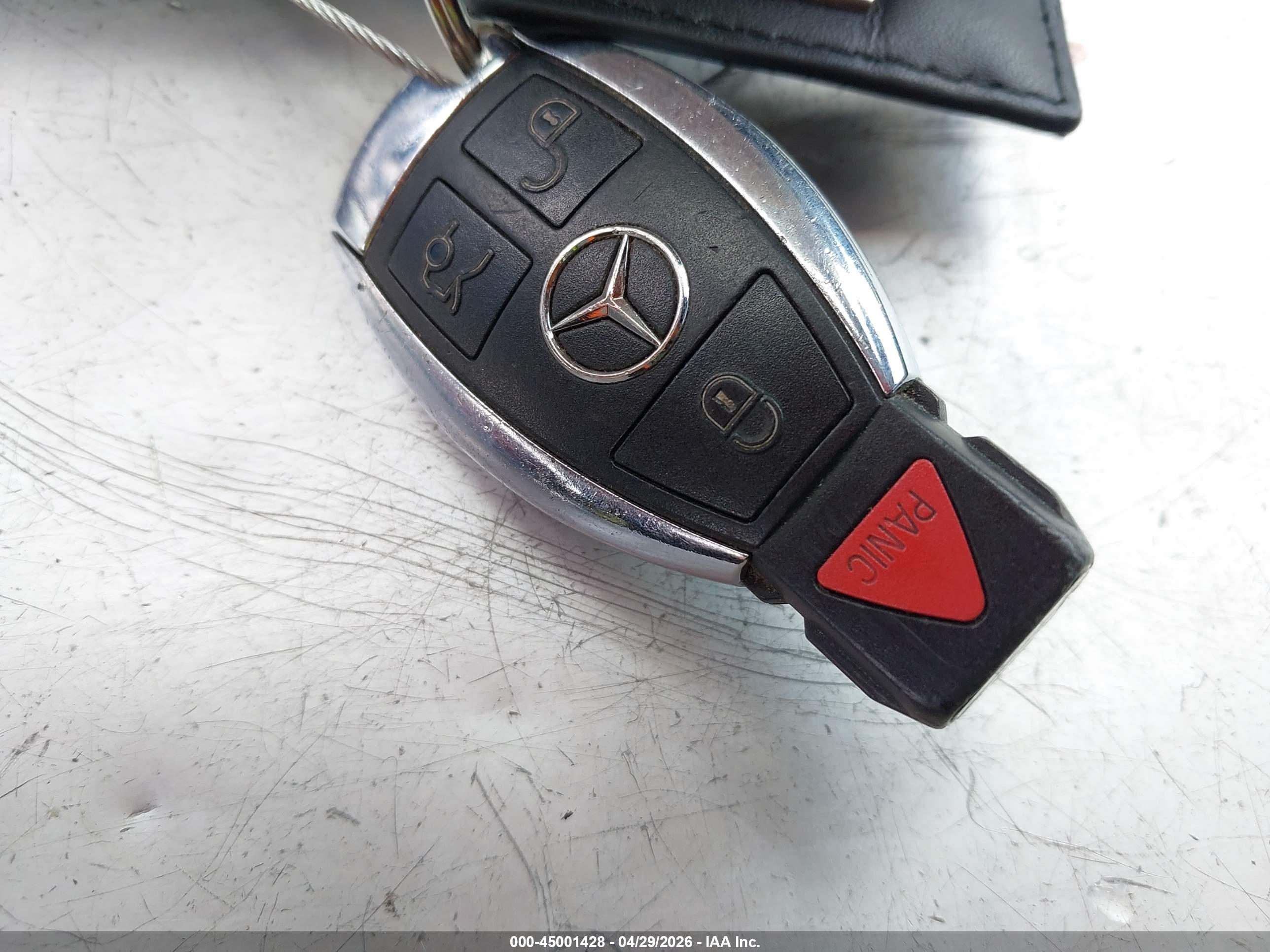 MERCEDES-BENZ C image 11