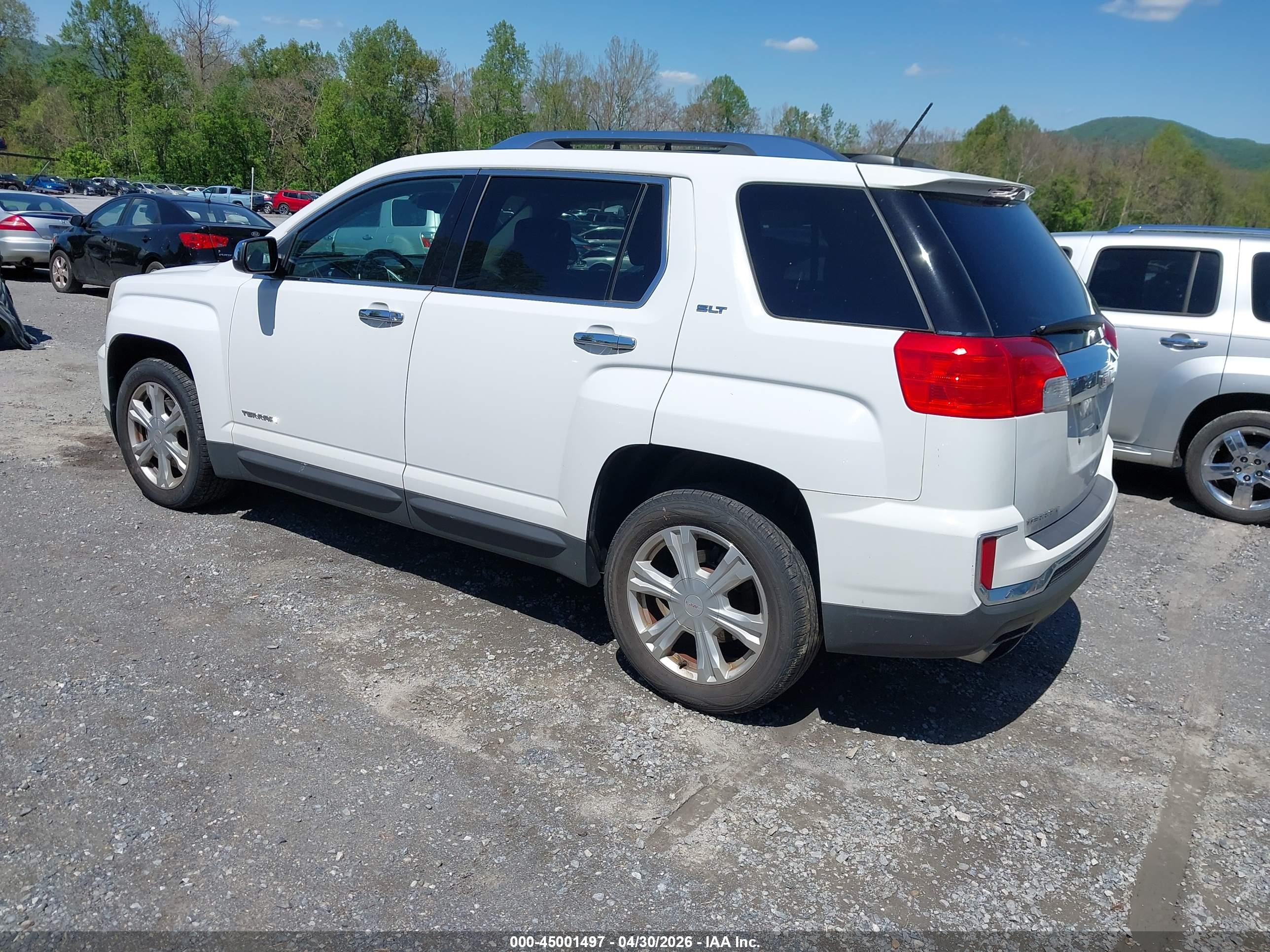 GMC TERRAIN image 3