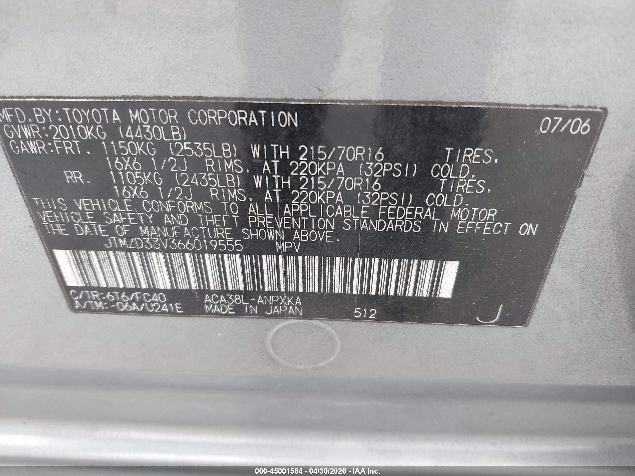 TOYOTA RAV4 image 9