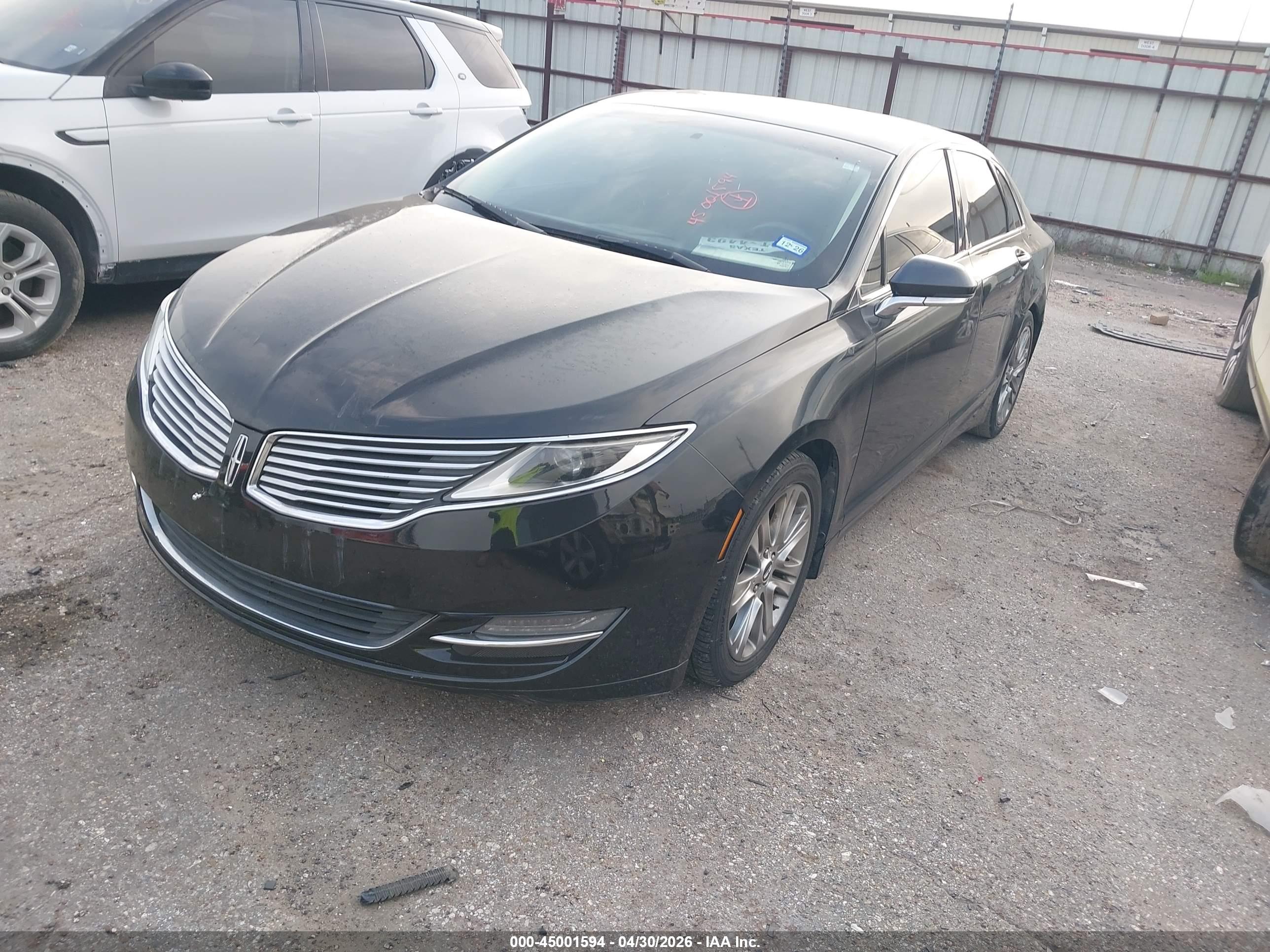 LINCOLN MKZ image 2