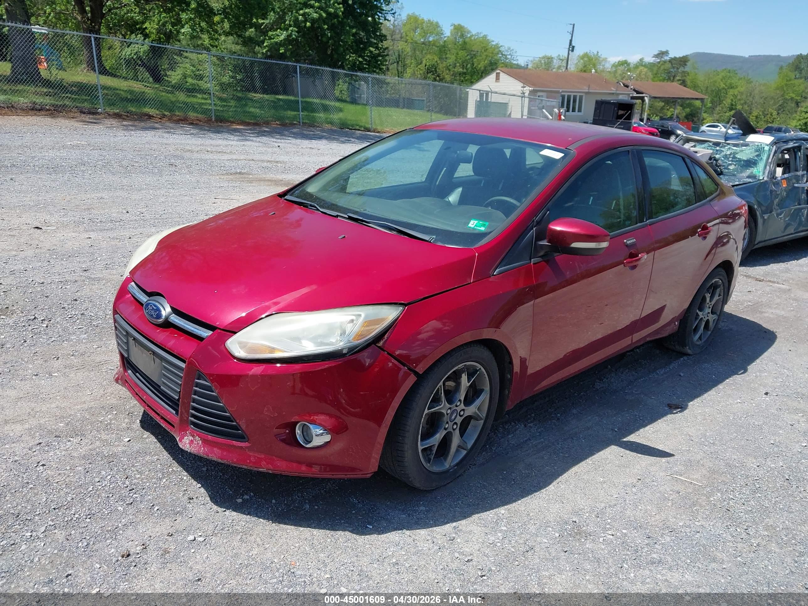 FORD FOCUS image 2