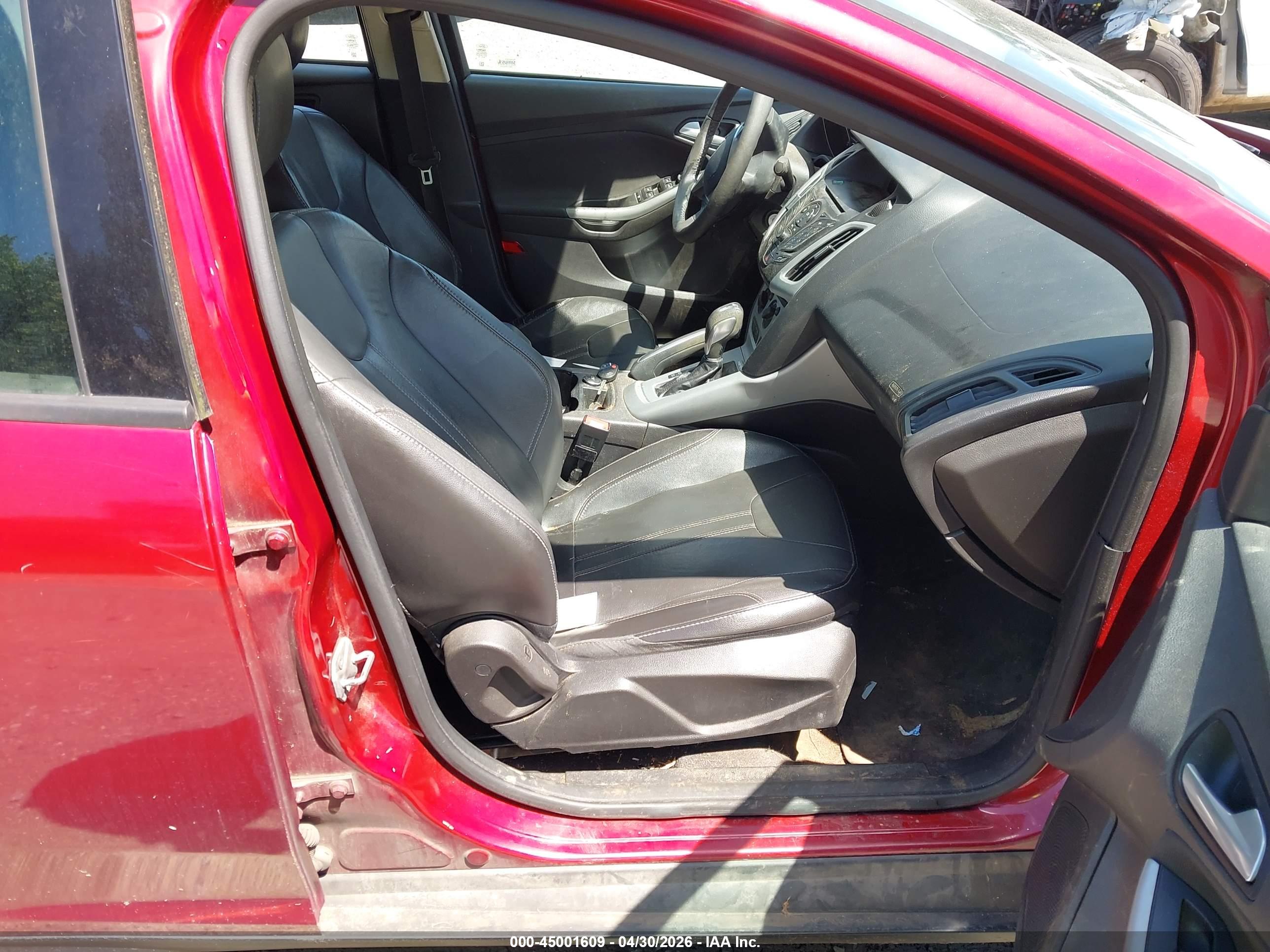 FORD FOCUS image 5