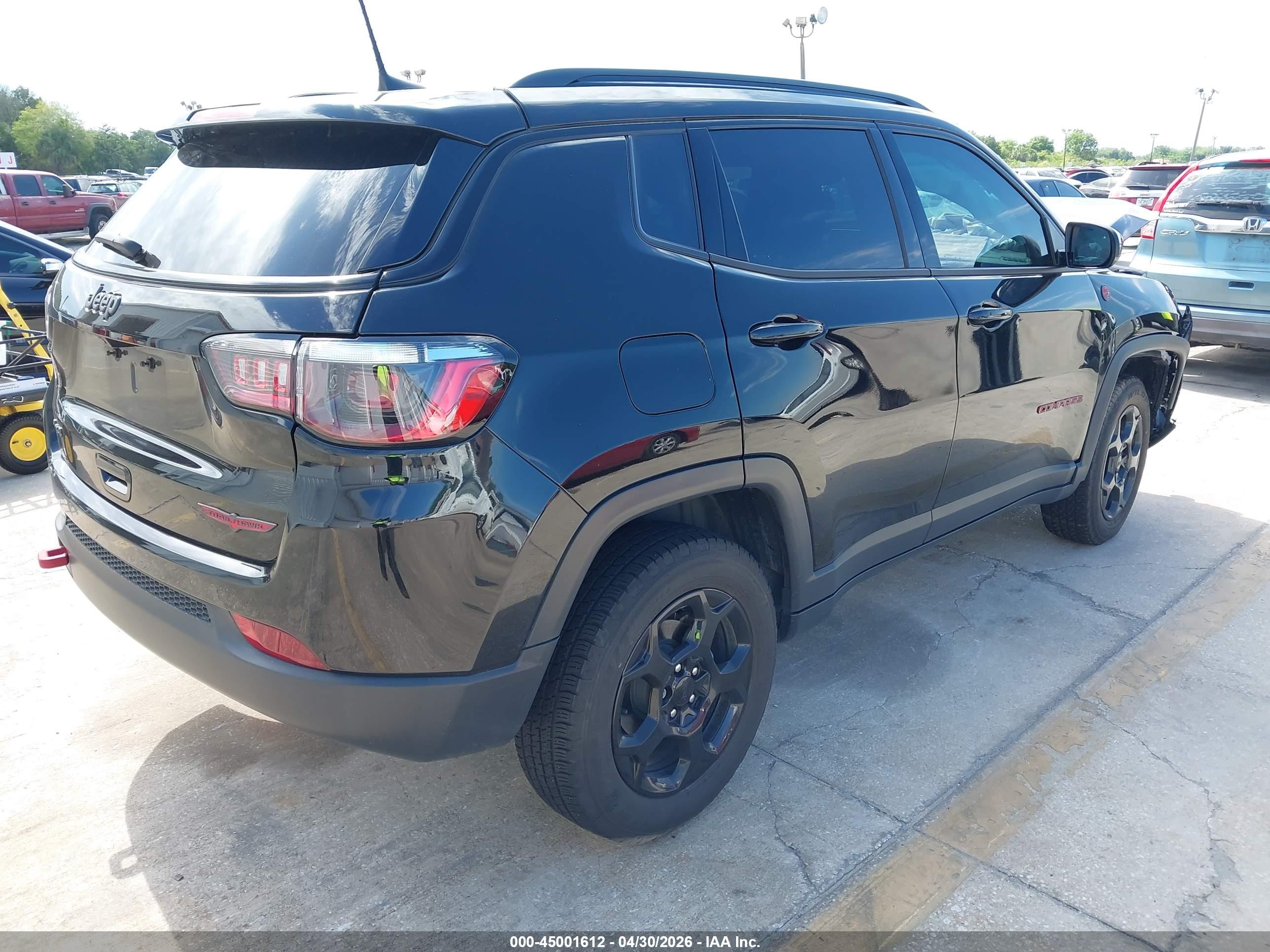 JEEP COMPASS image 4