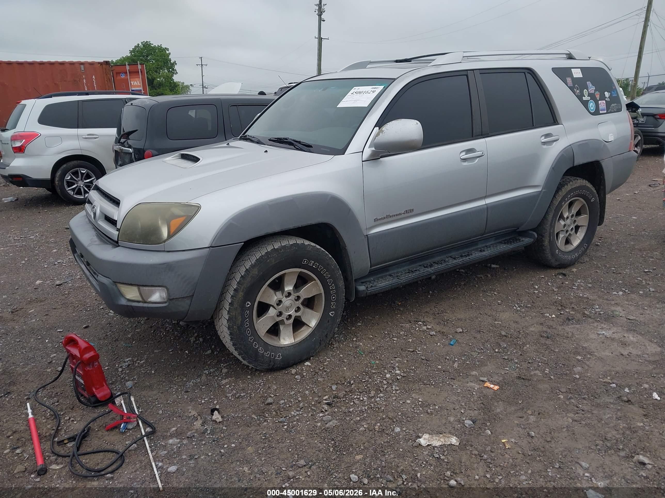 TOYOTA 4RUNNER image 2