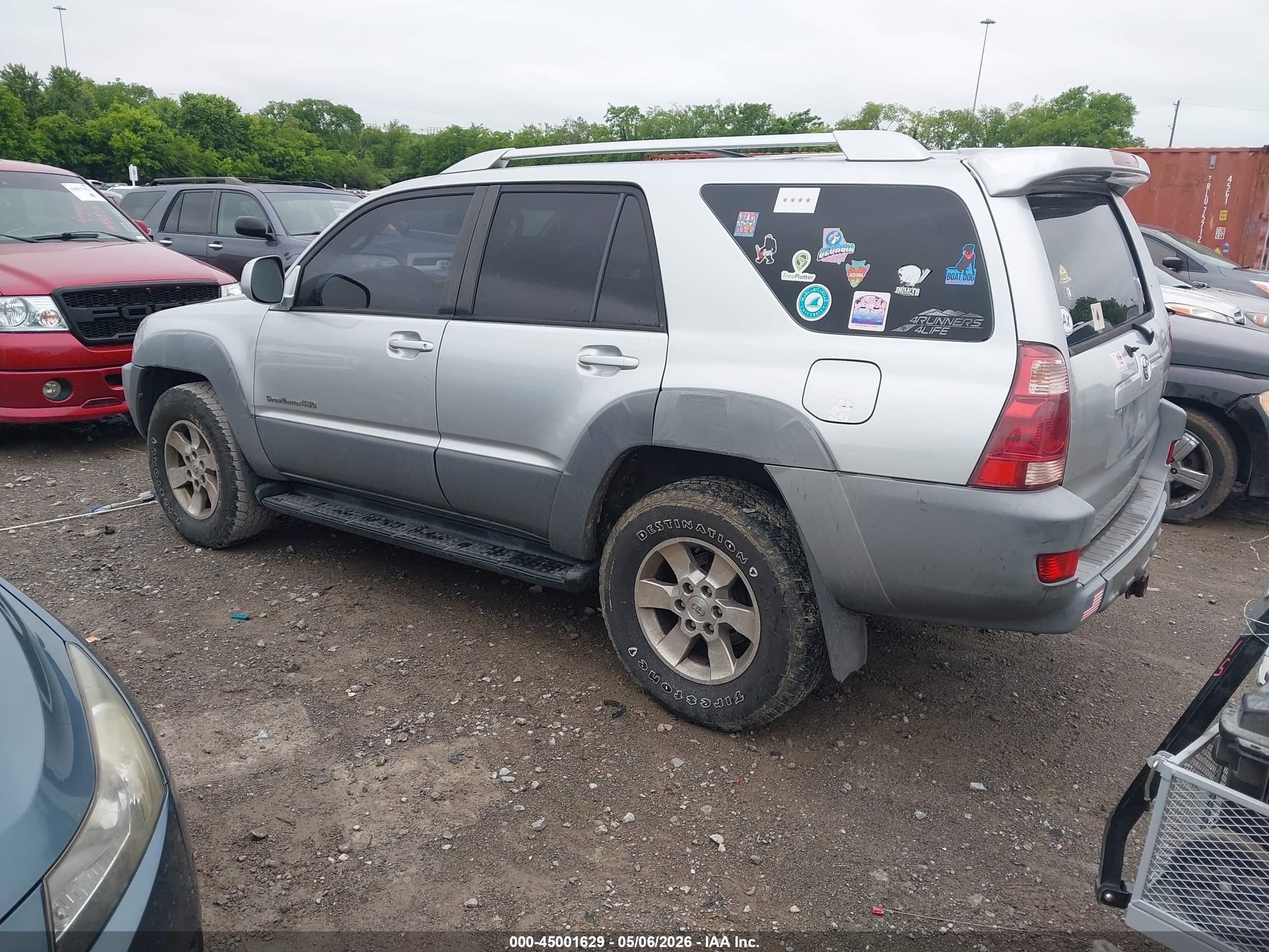 TOYOTA 4RUNNER image 3