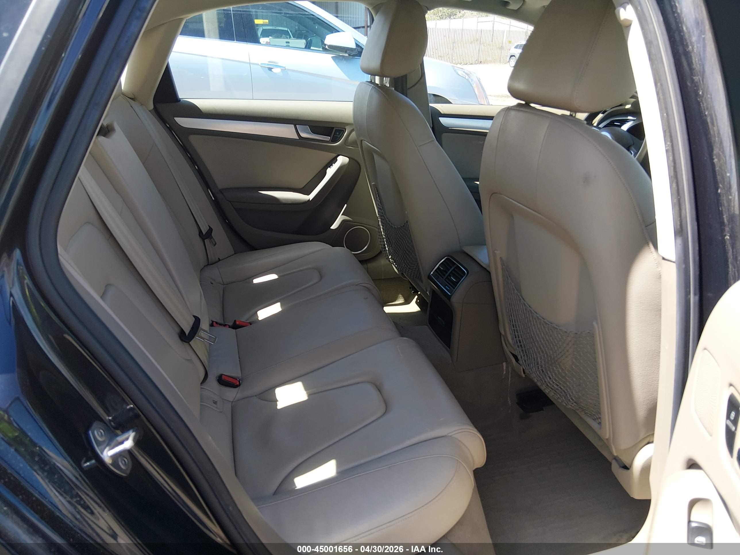 AUDI A4 image 8