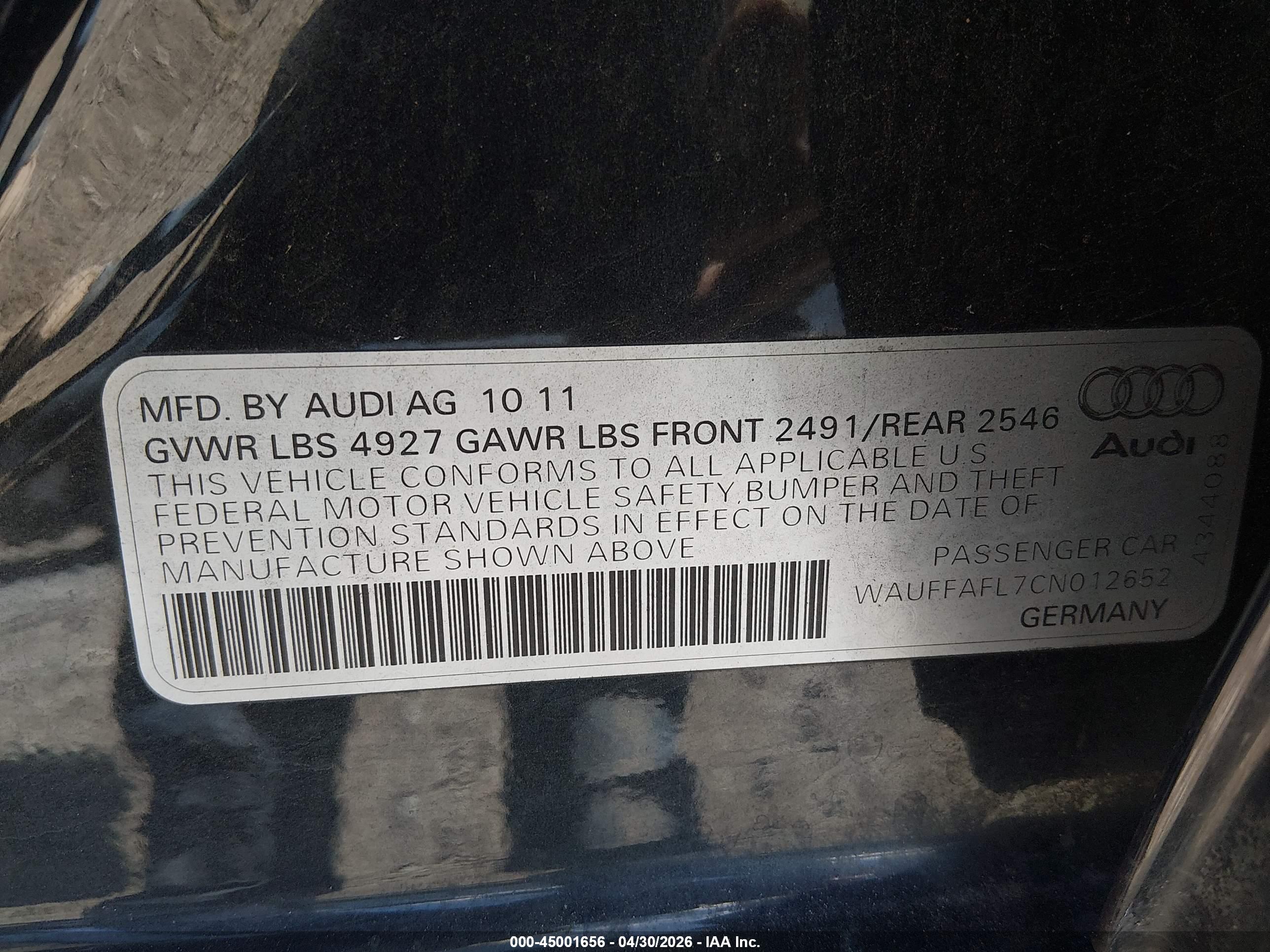 AUDI A4 image 9