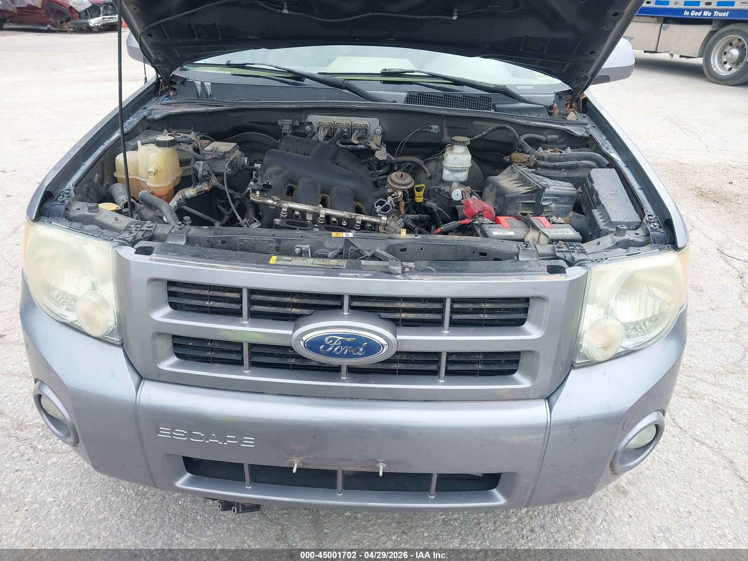 FORD ESCAPE image 10