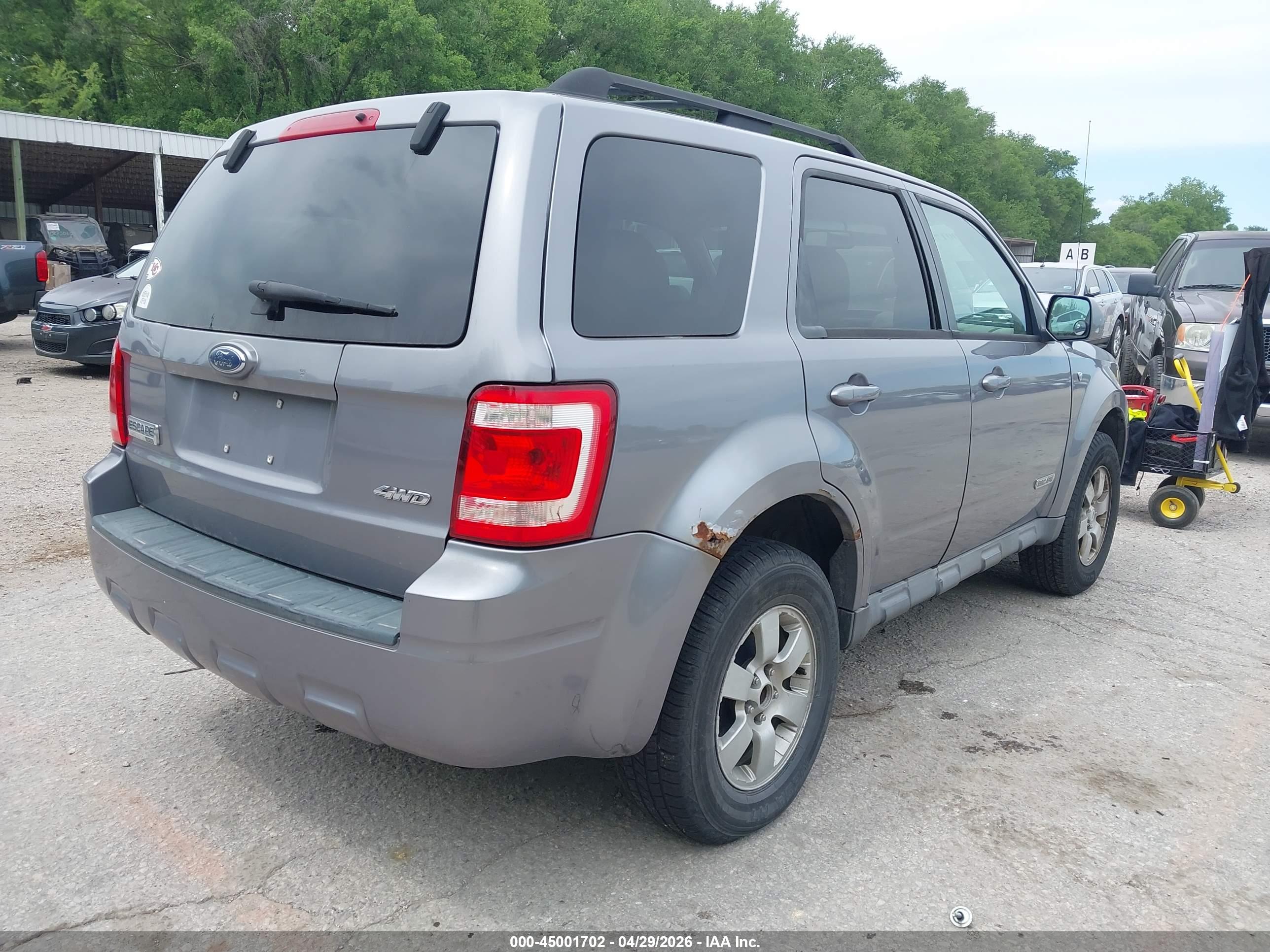 FORD ESCAPE image 4