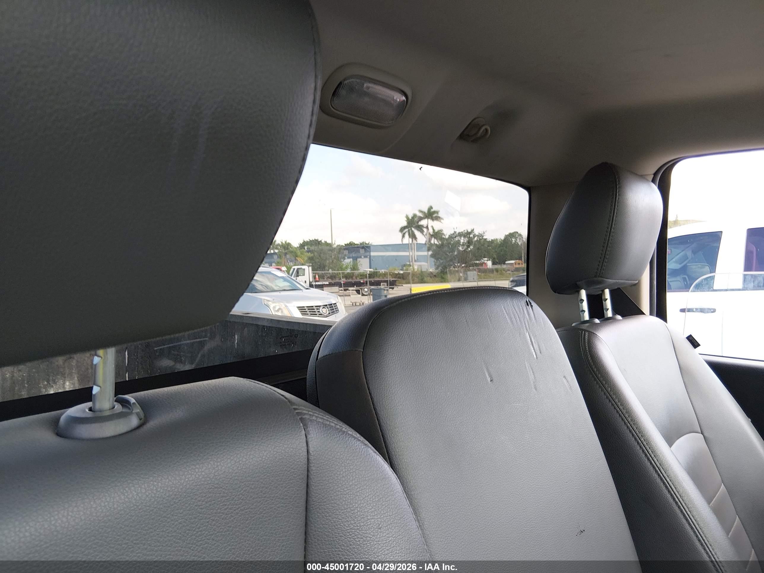RAM 1500 image 8