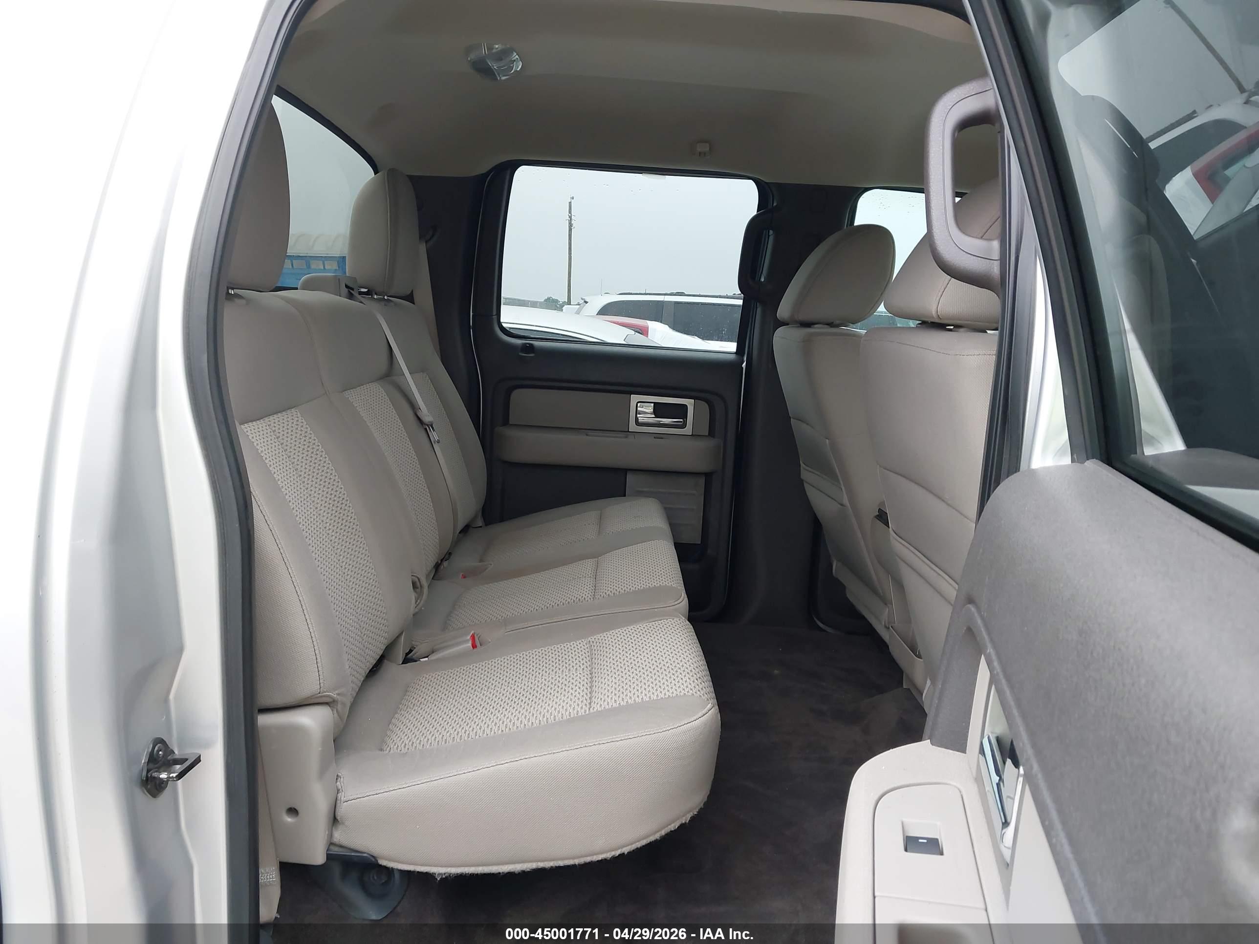 FORD F-150 image 8
