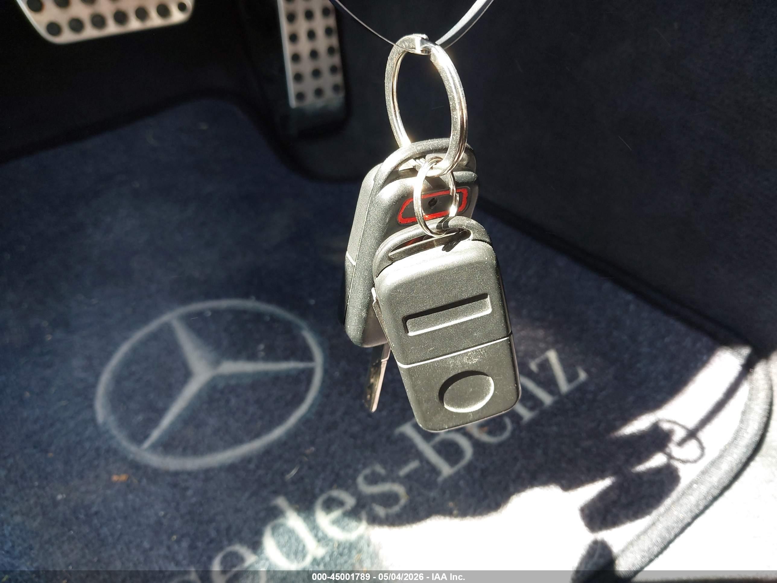 MERCEDES-BENZ SLK image 11