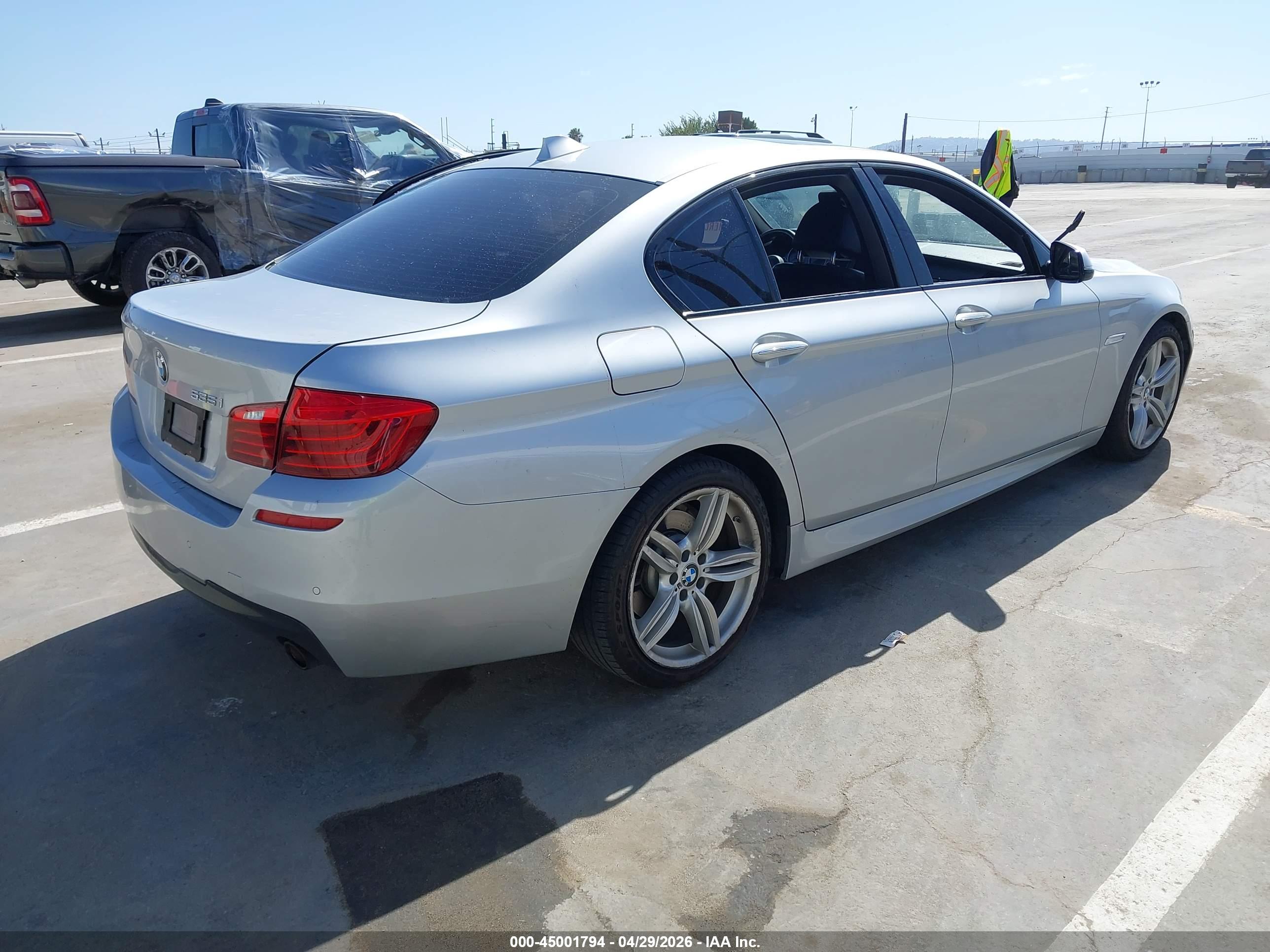 BMW 535I image 4