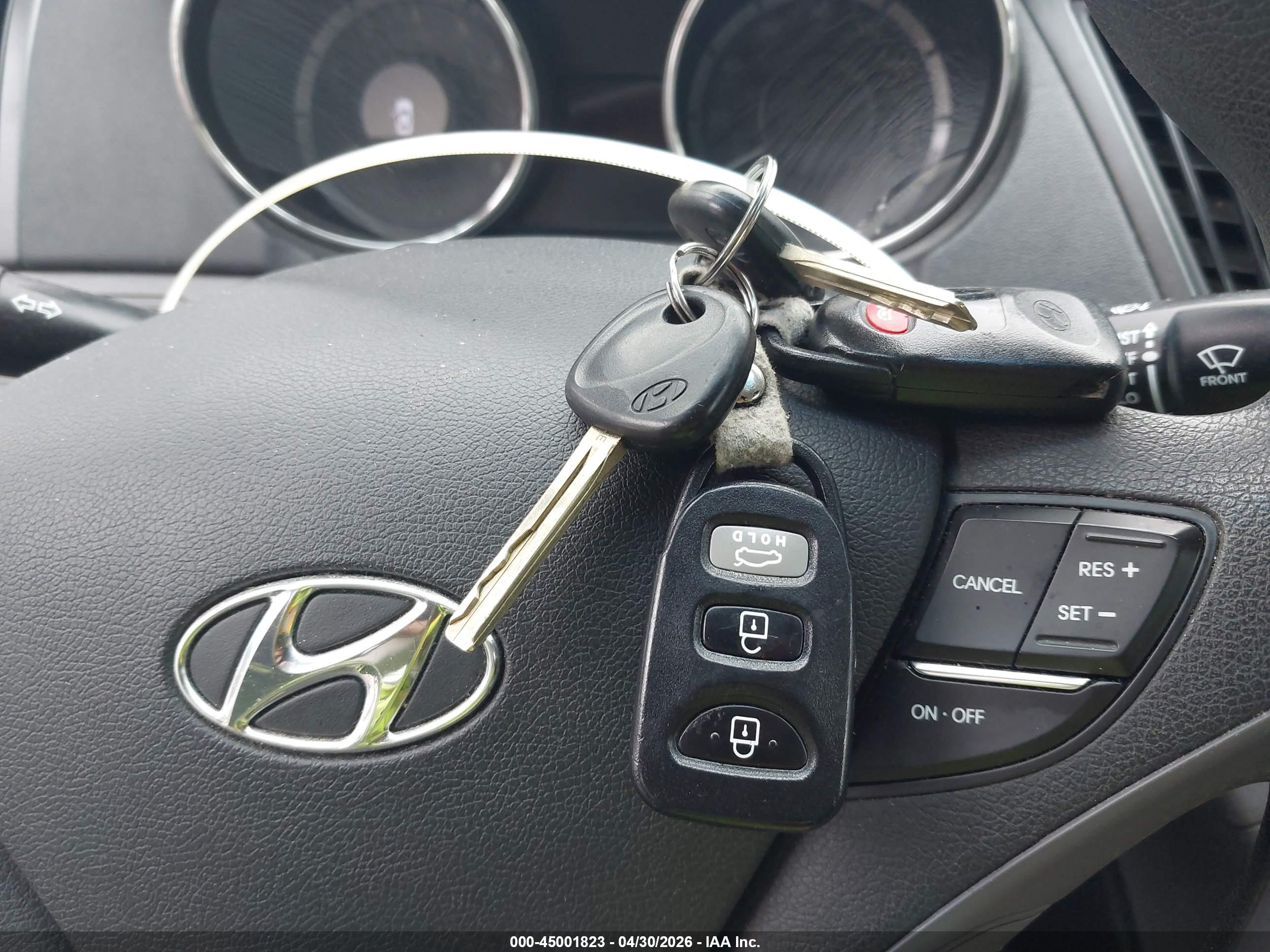 HYUNDAI SONATA image 11
