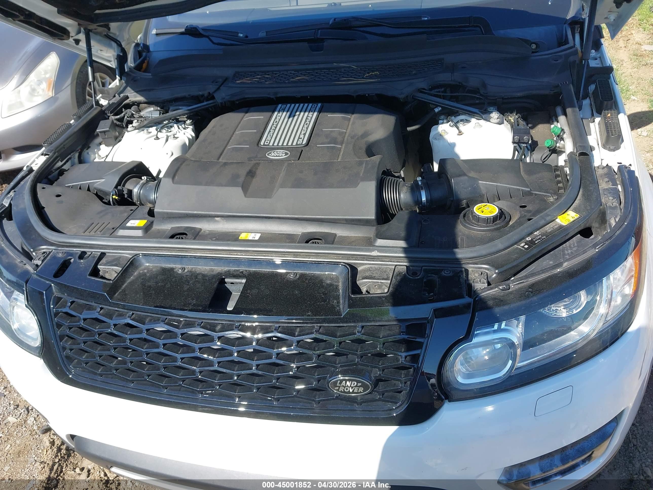 LAND ROVER image 10