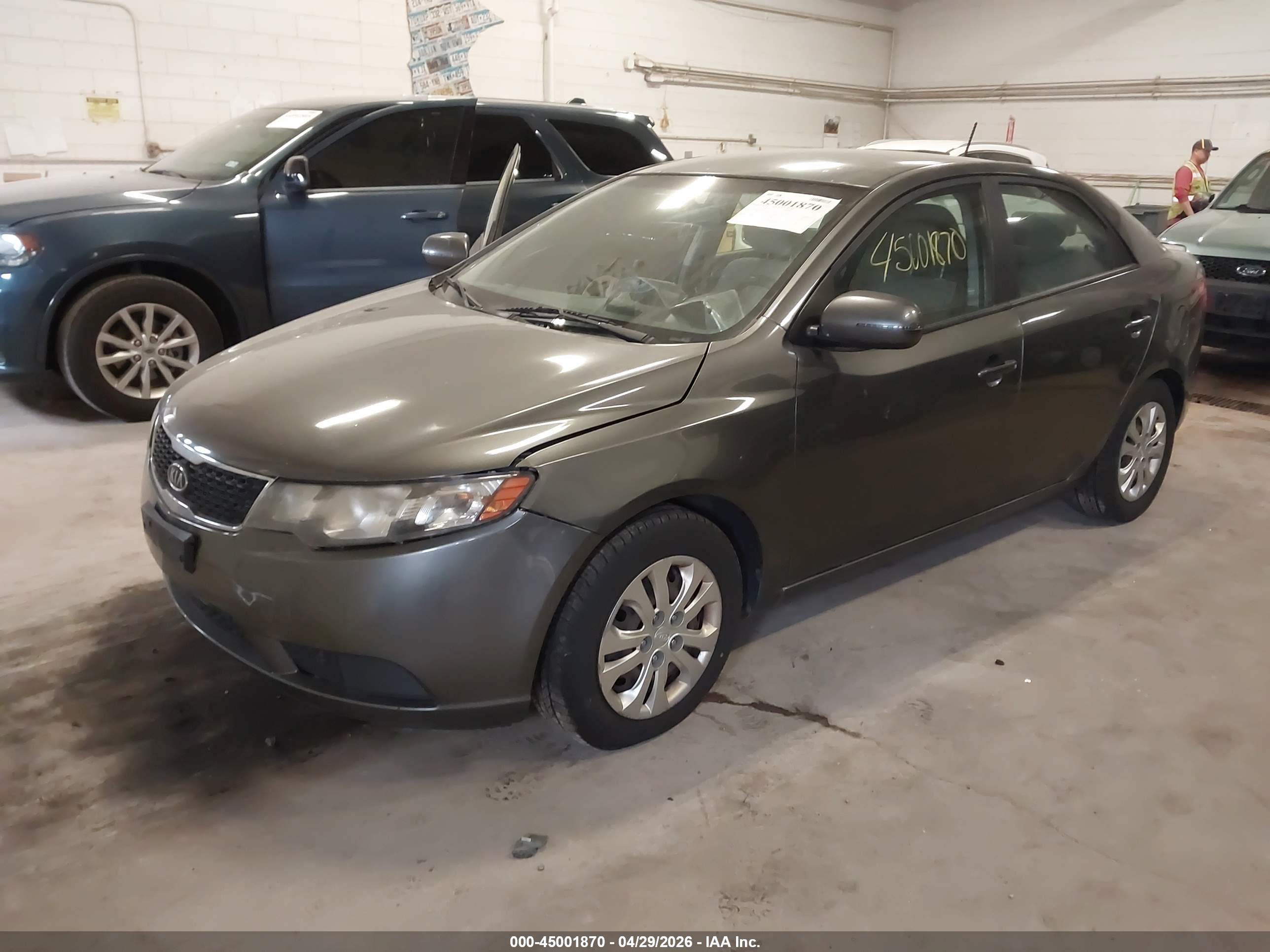 KIA FORTE image 2