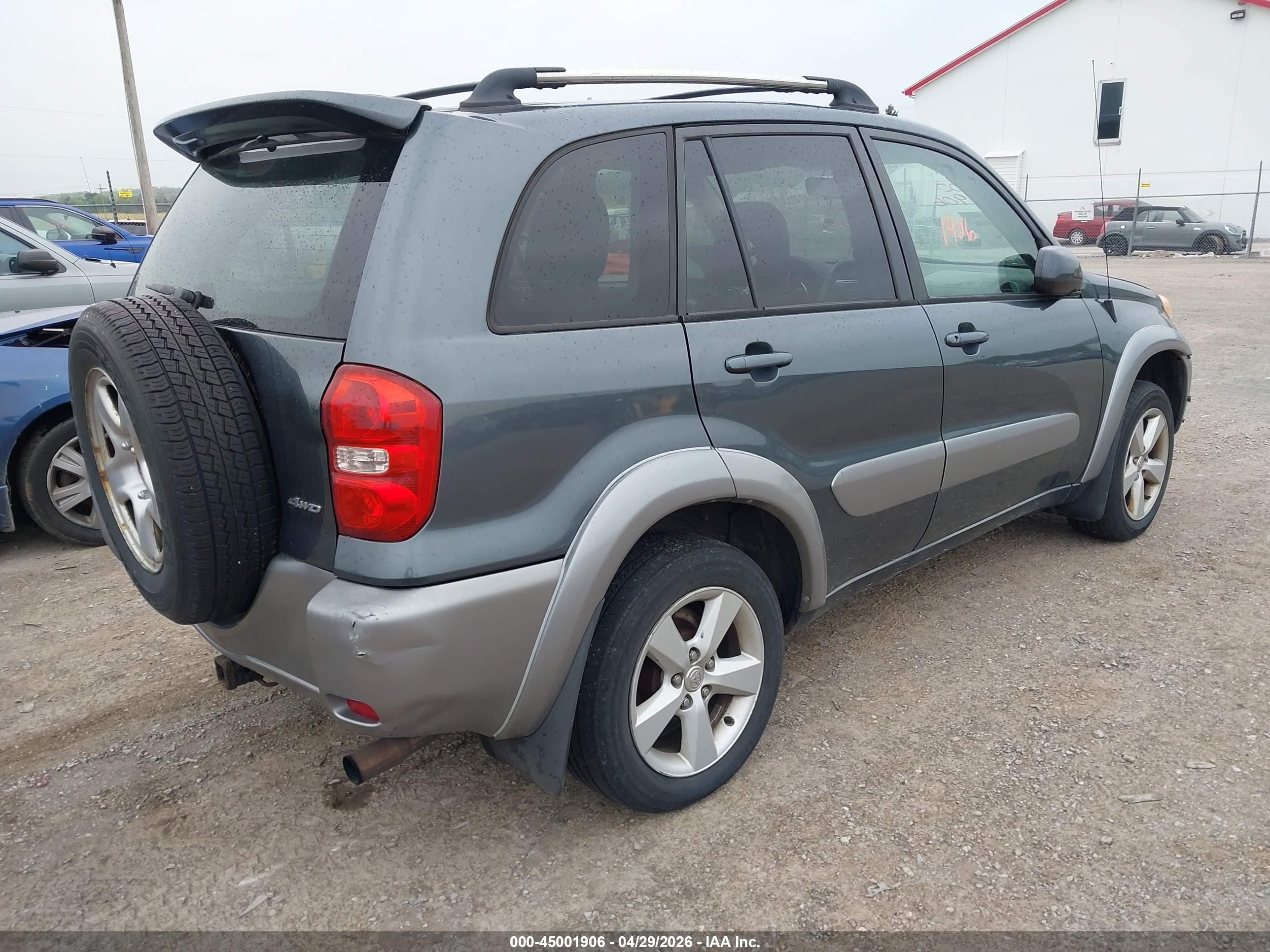 TOYOTA RAV4 image 4