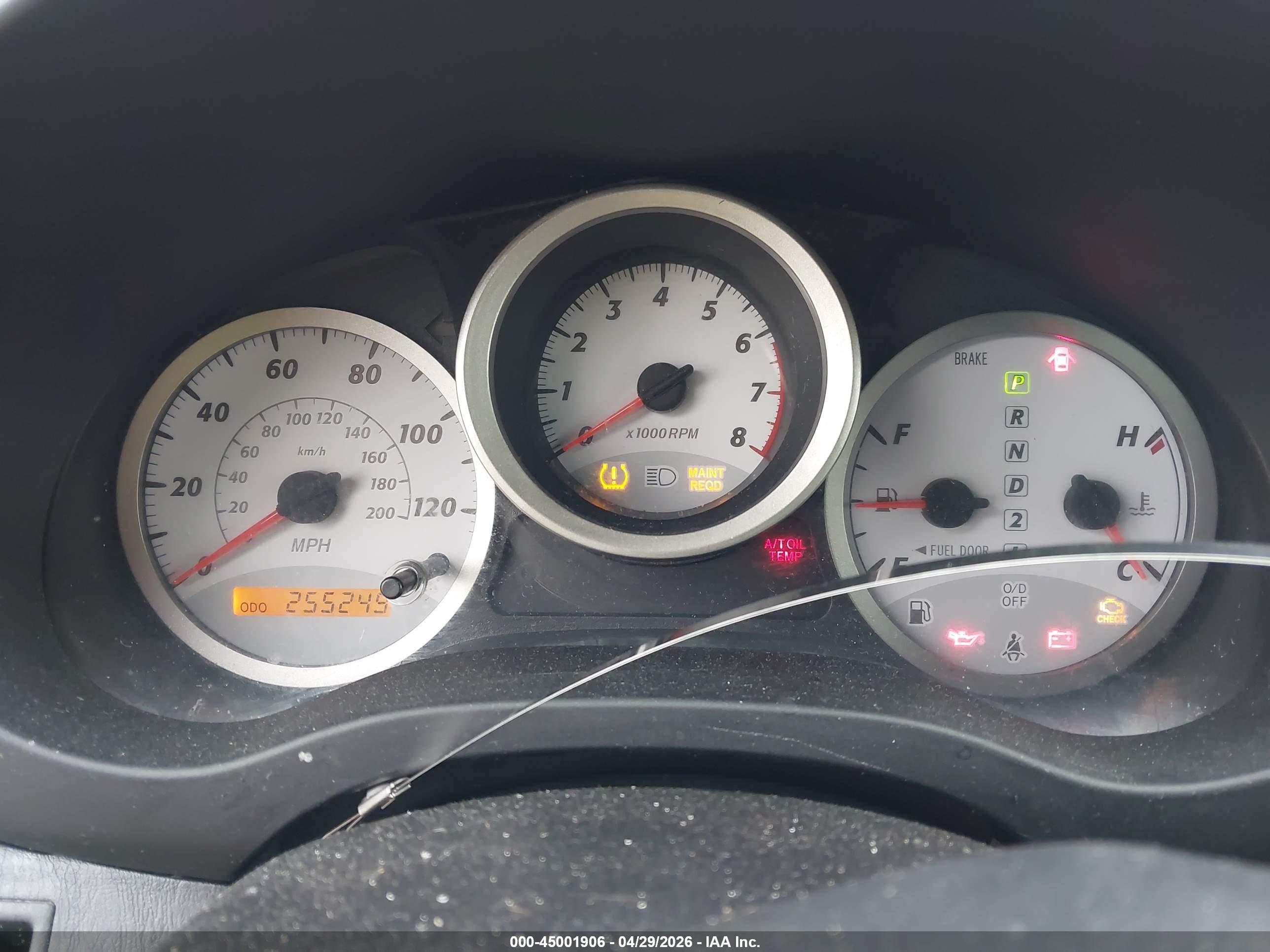 TOYOTA RAV4 image 7