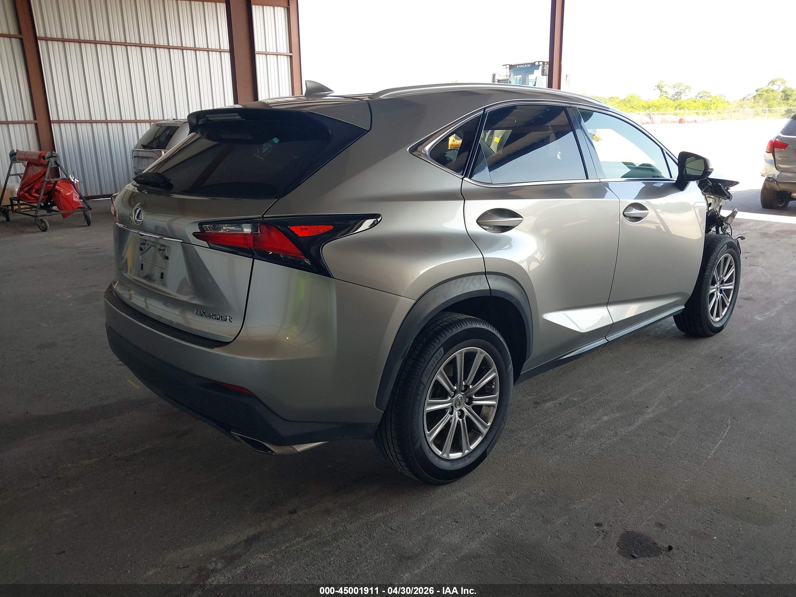LEXUS NX image 4