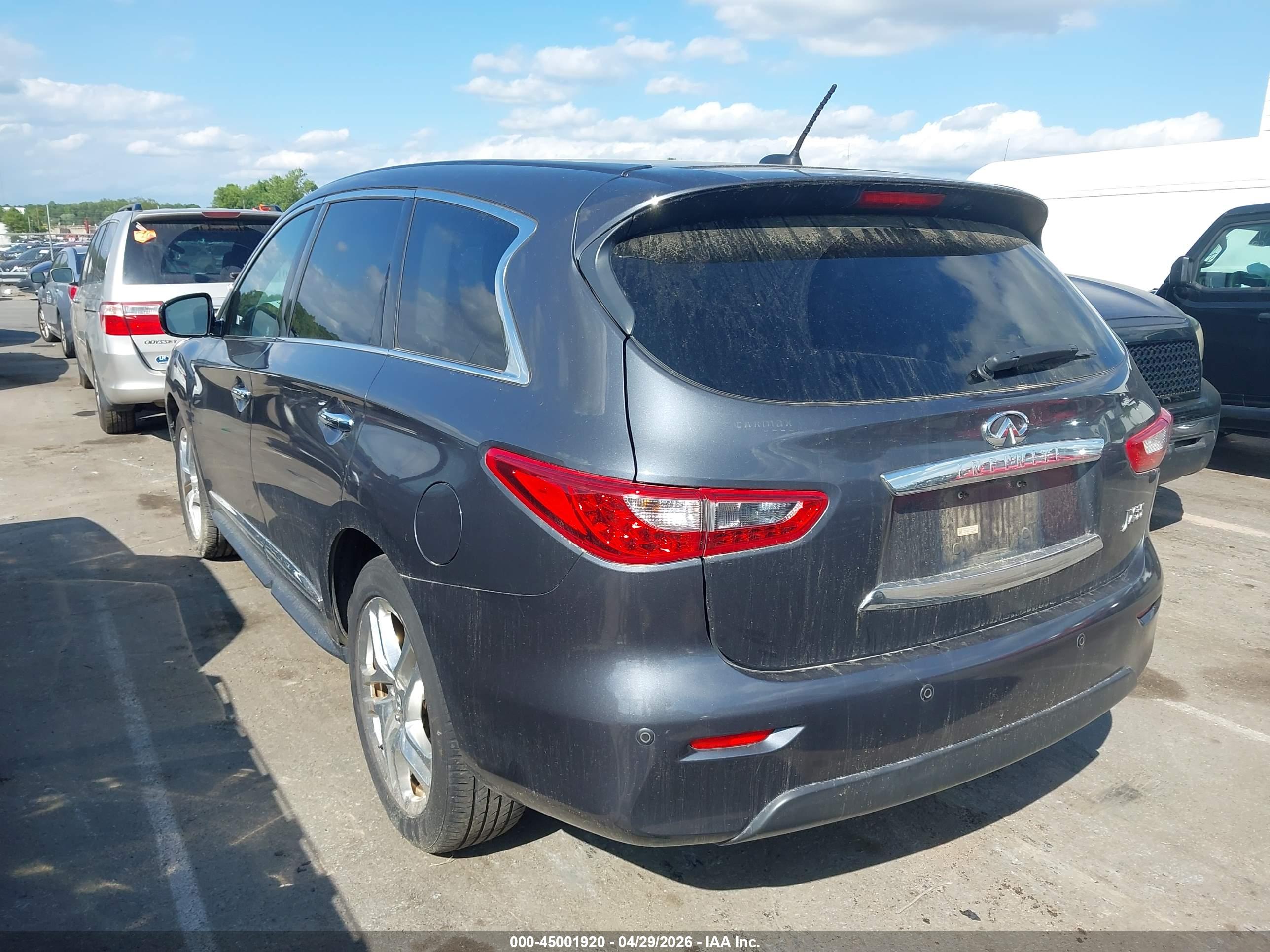 INFINITI JX35 image 3