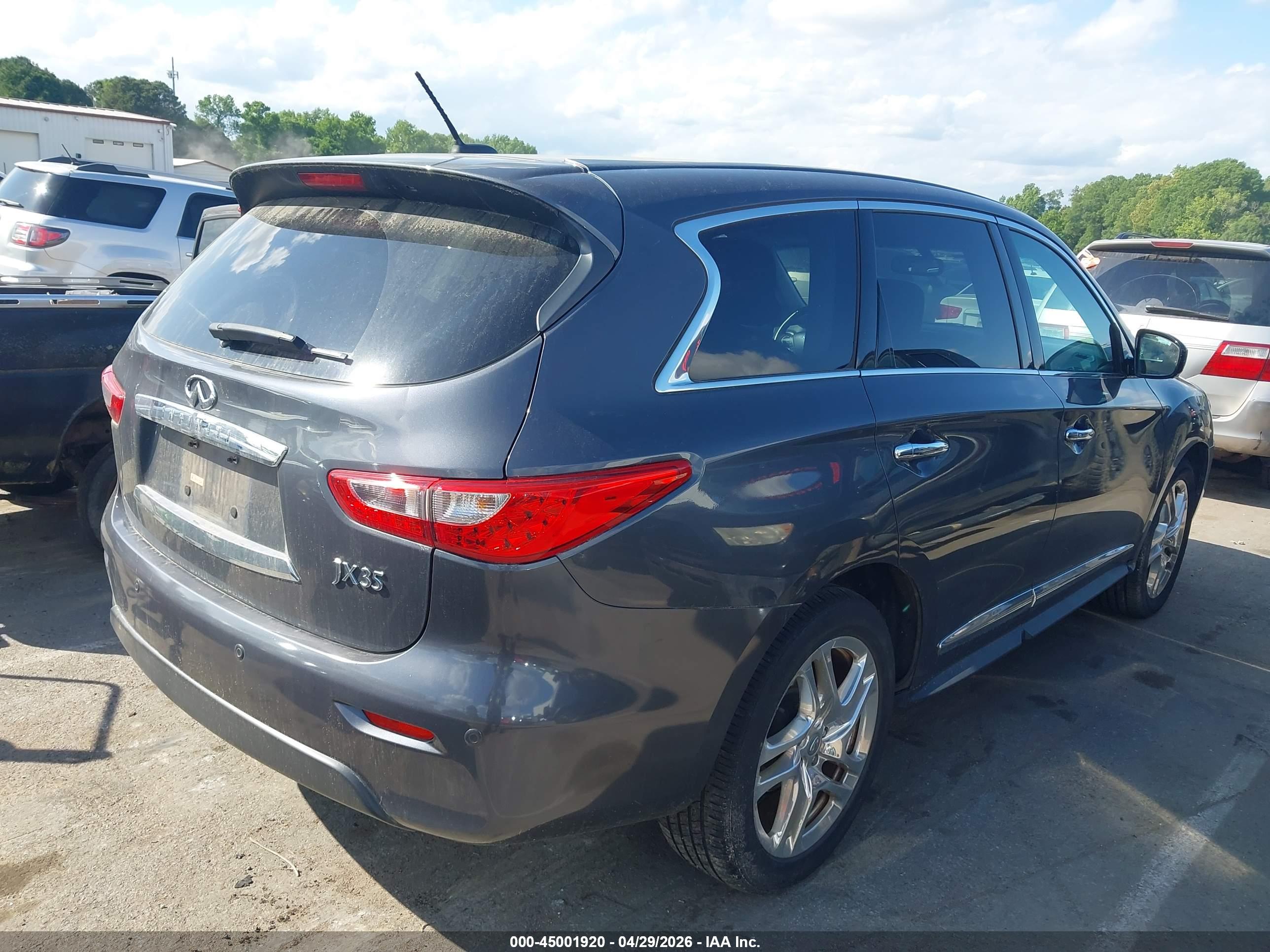 INFINITI JX35 image 4