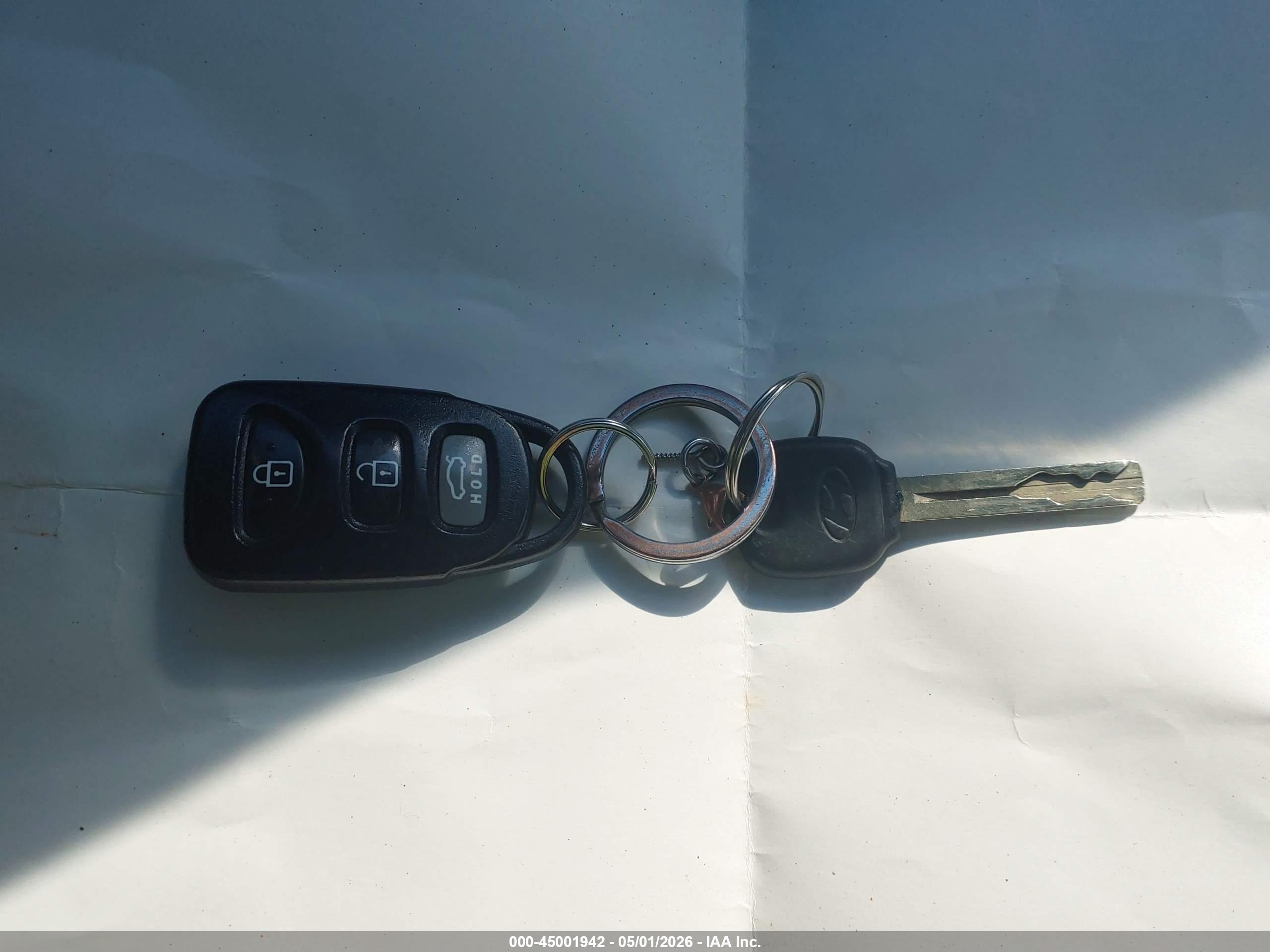 HYUNDAI SONATA image 11