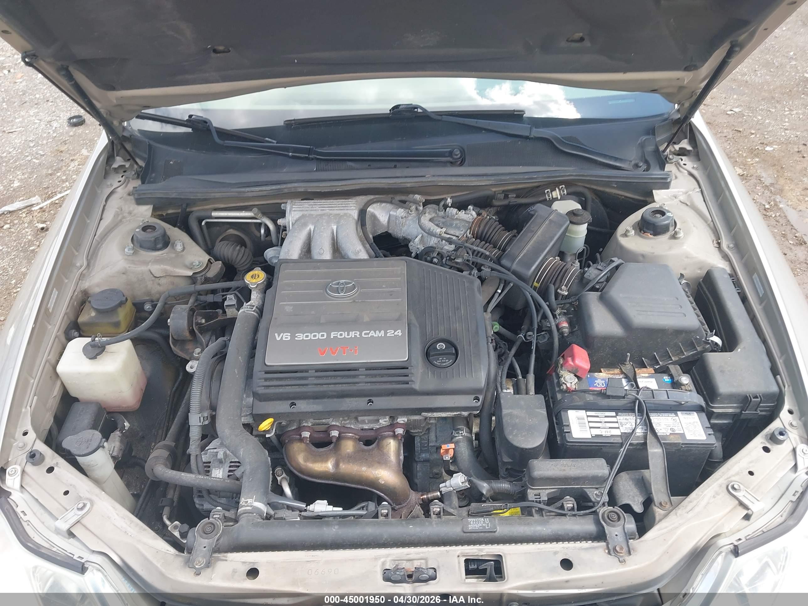 TOYOTA AVALON image 10