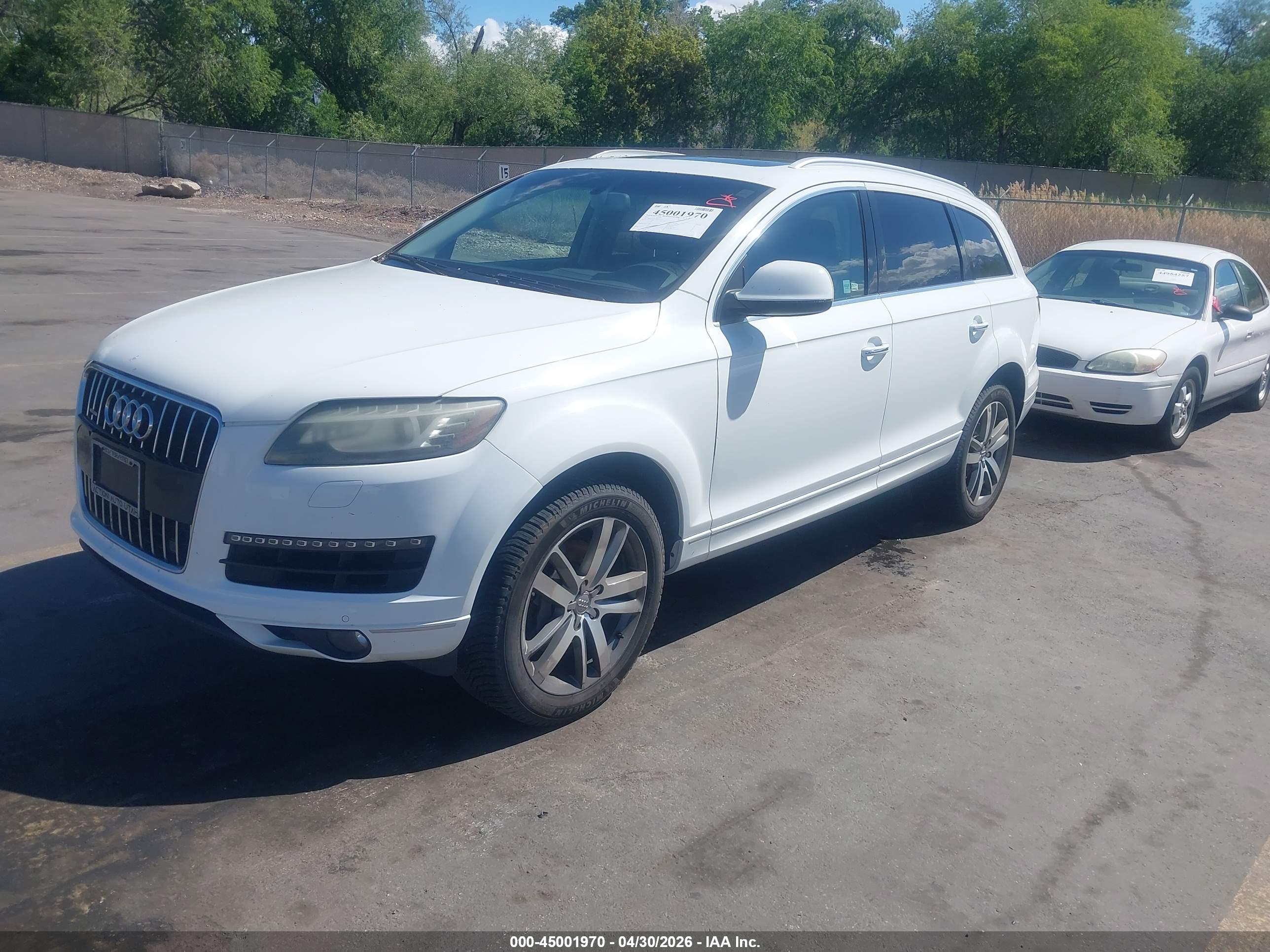 AUDI Q7 image 2