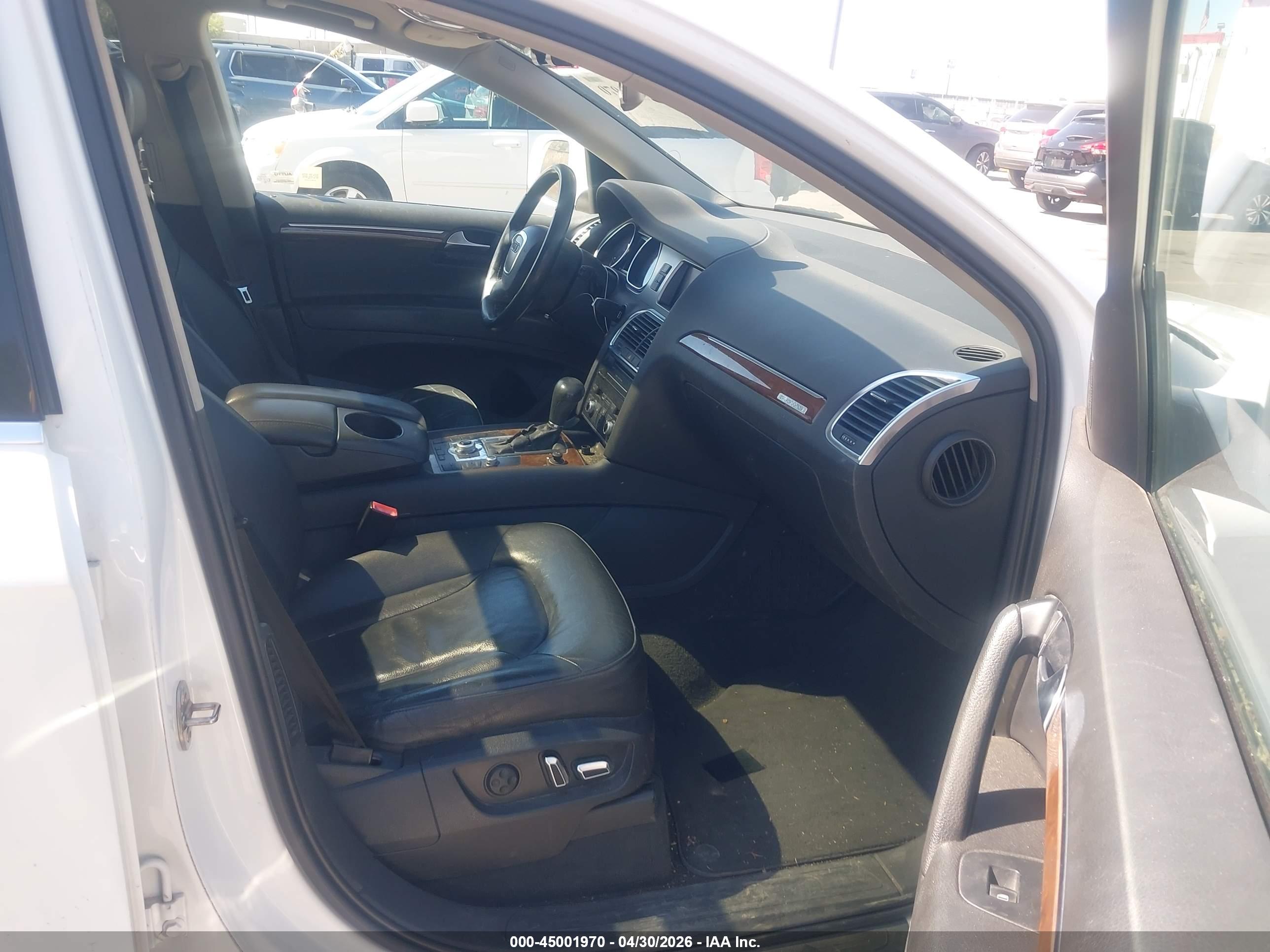 AUDI Q7 image 5
