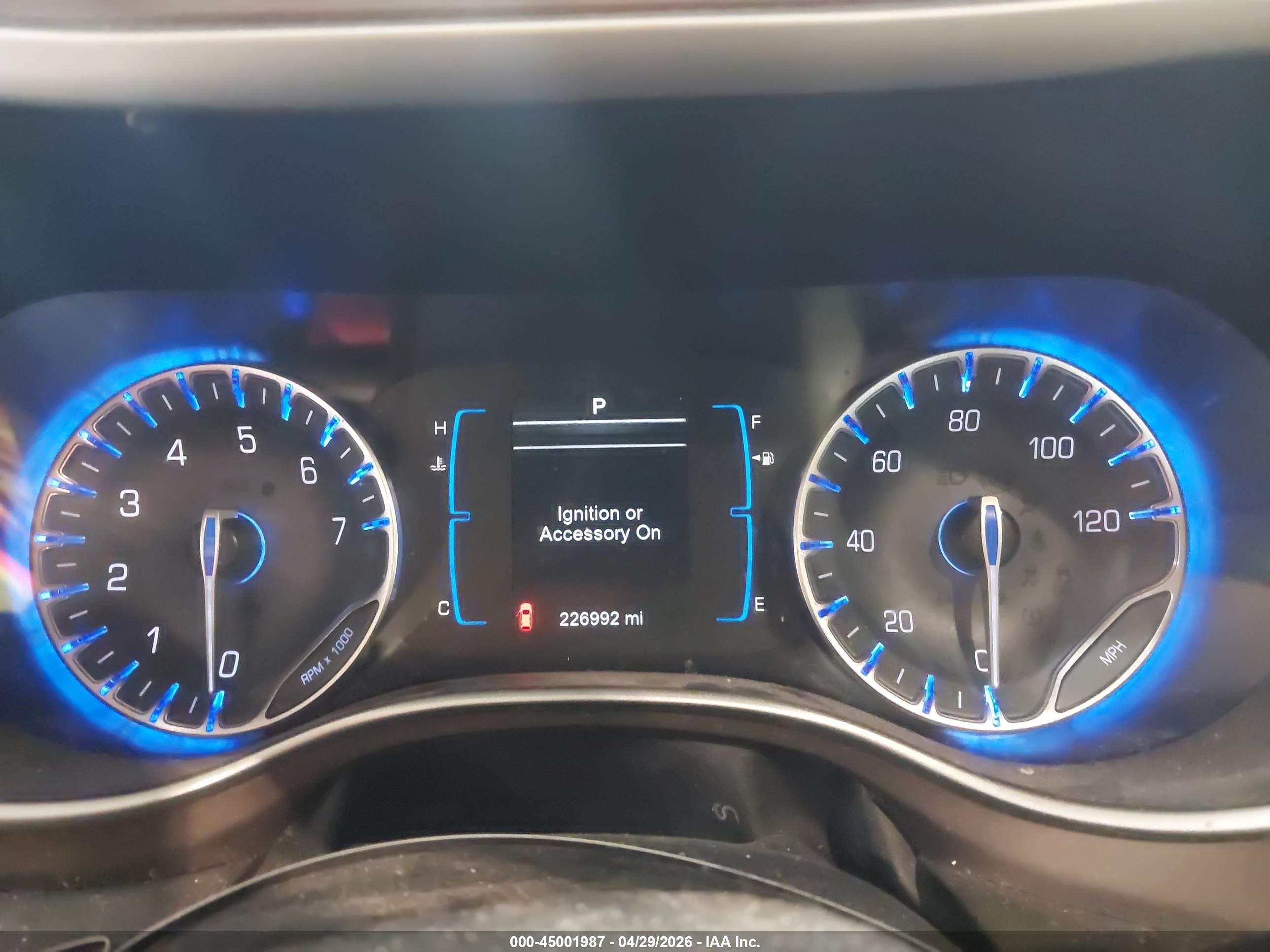 CHRYSLER PACIFICA image 7